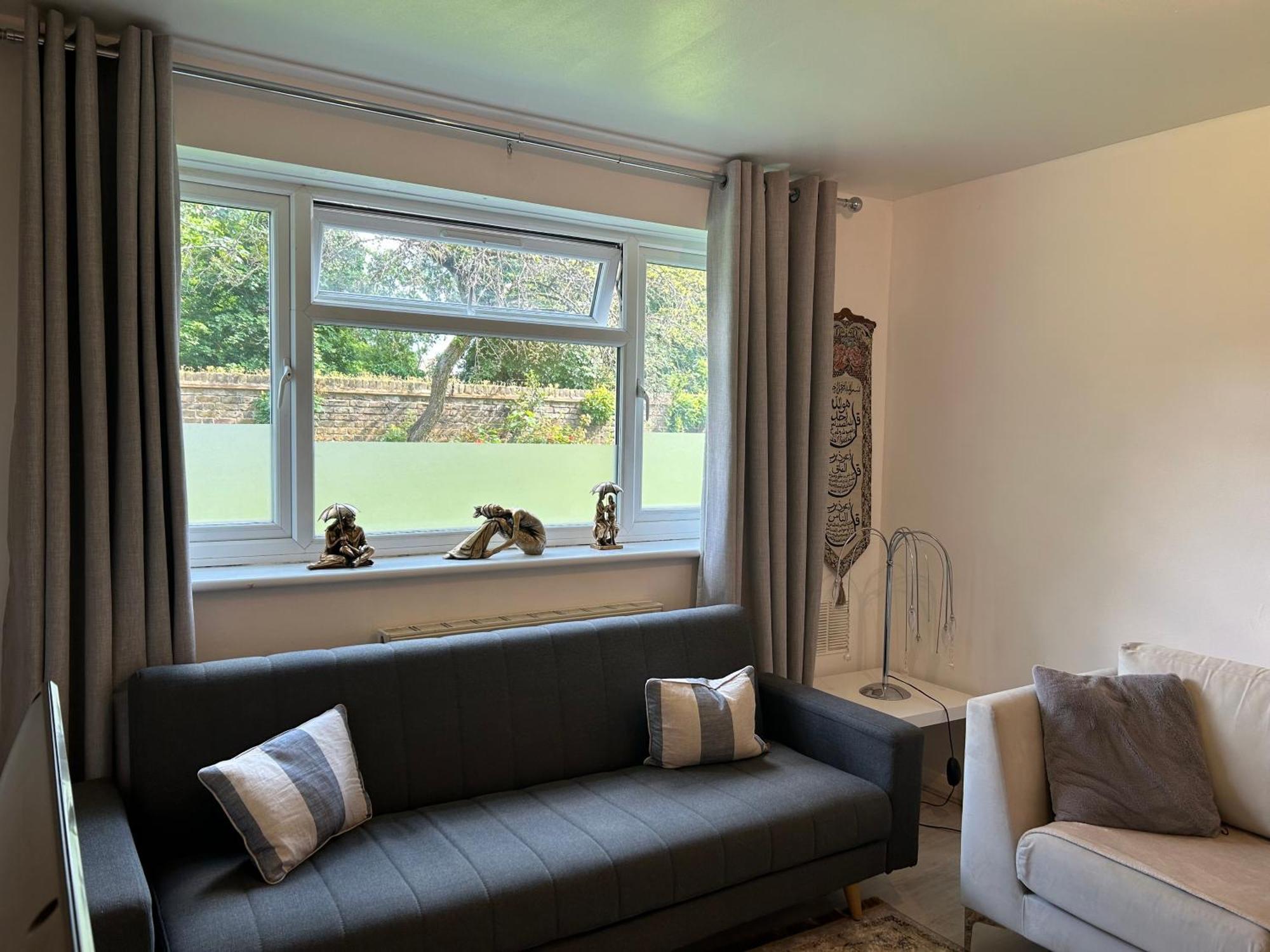 One Bedroom Flat In Chiswick W4 Appartement Londres