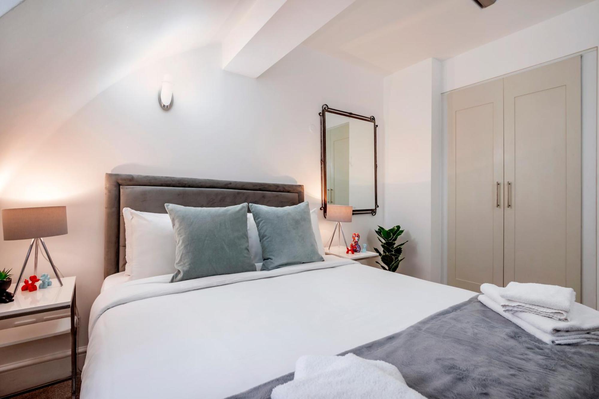 Apartment Welcome - Trafalgar Square