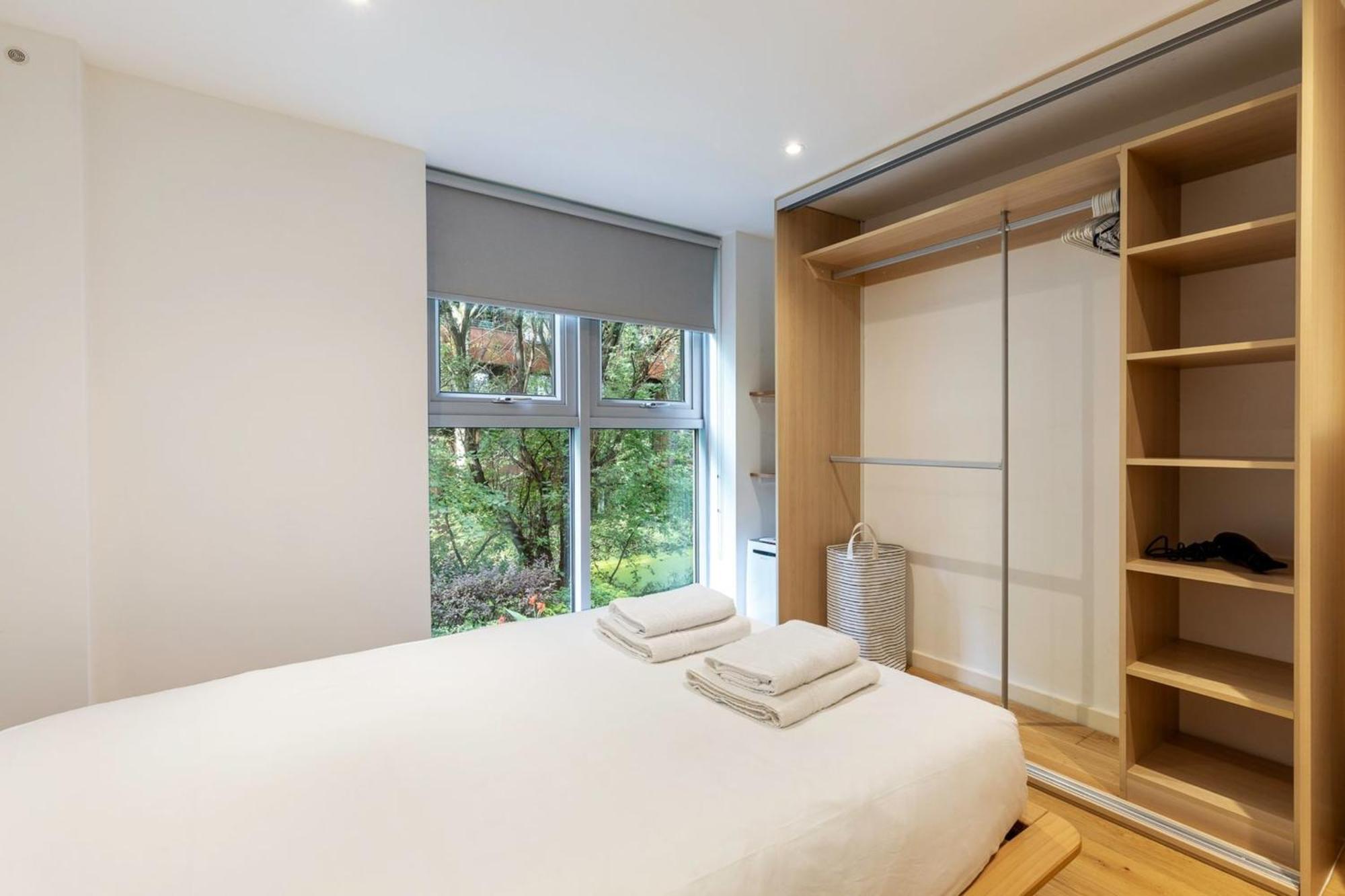 2-bed 2-bath In Old Street Appartement Londres