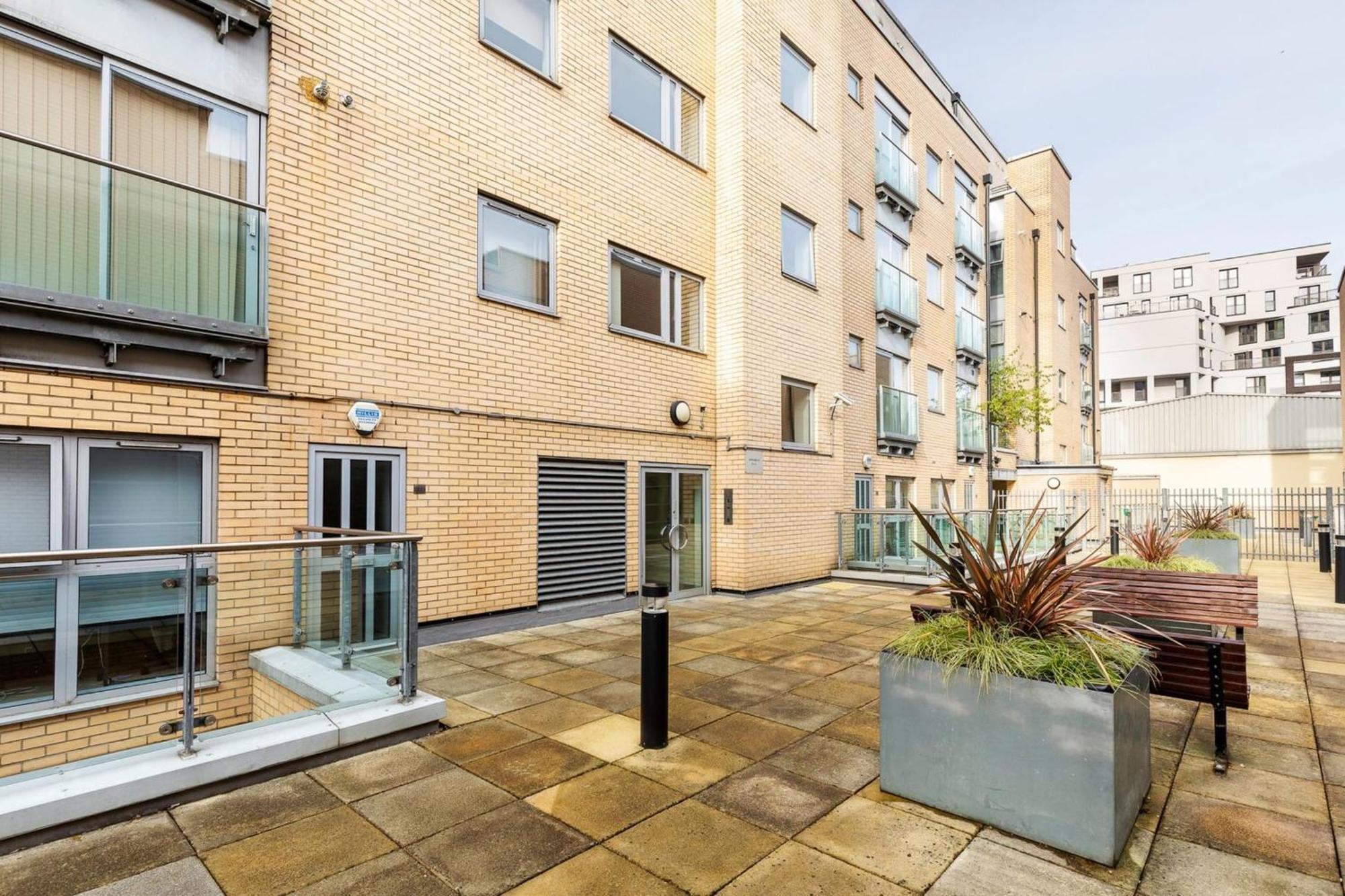 Appartement 2-bed 2-bath In Old Street