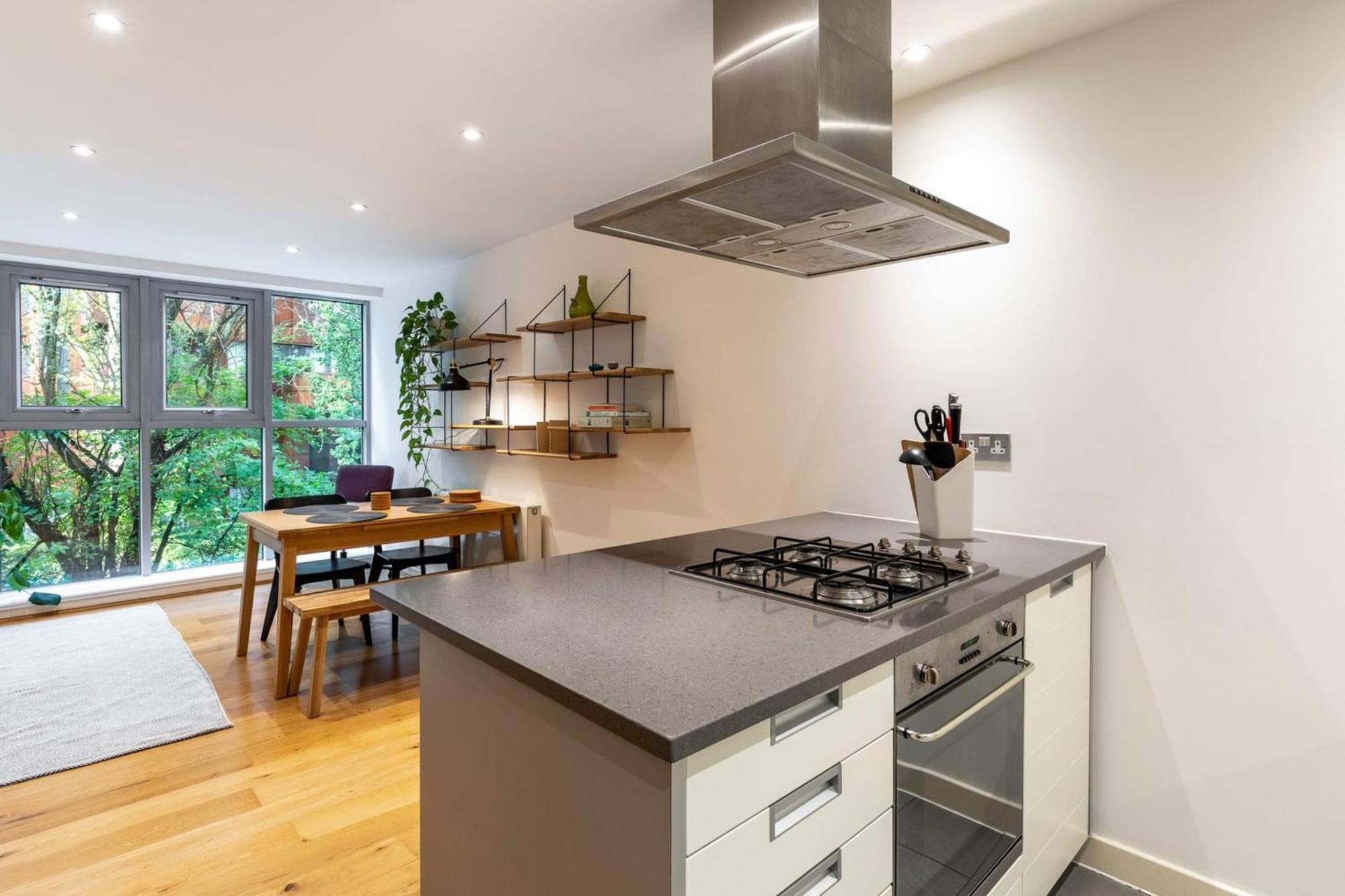 Appartement 2-bed 2-bath In Old Street Londres