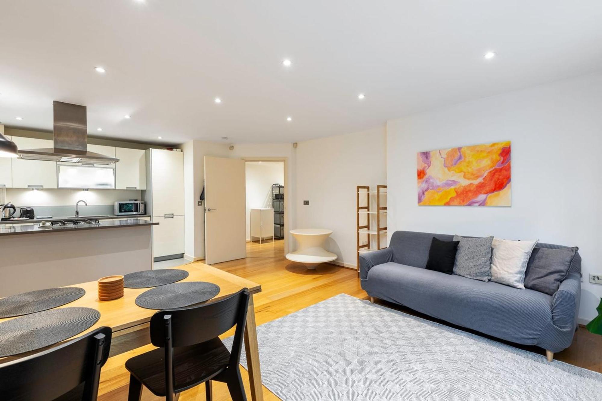 2-bed 2-bath In Old Street Appartement Londres