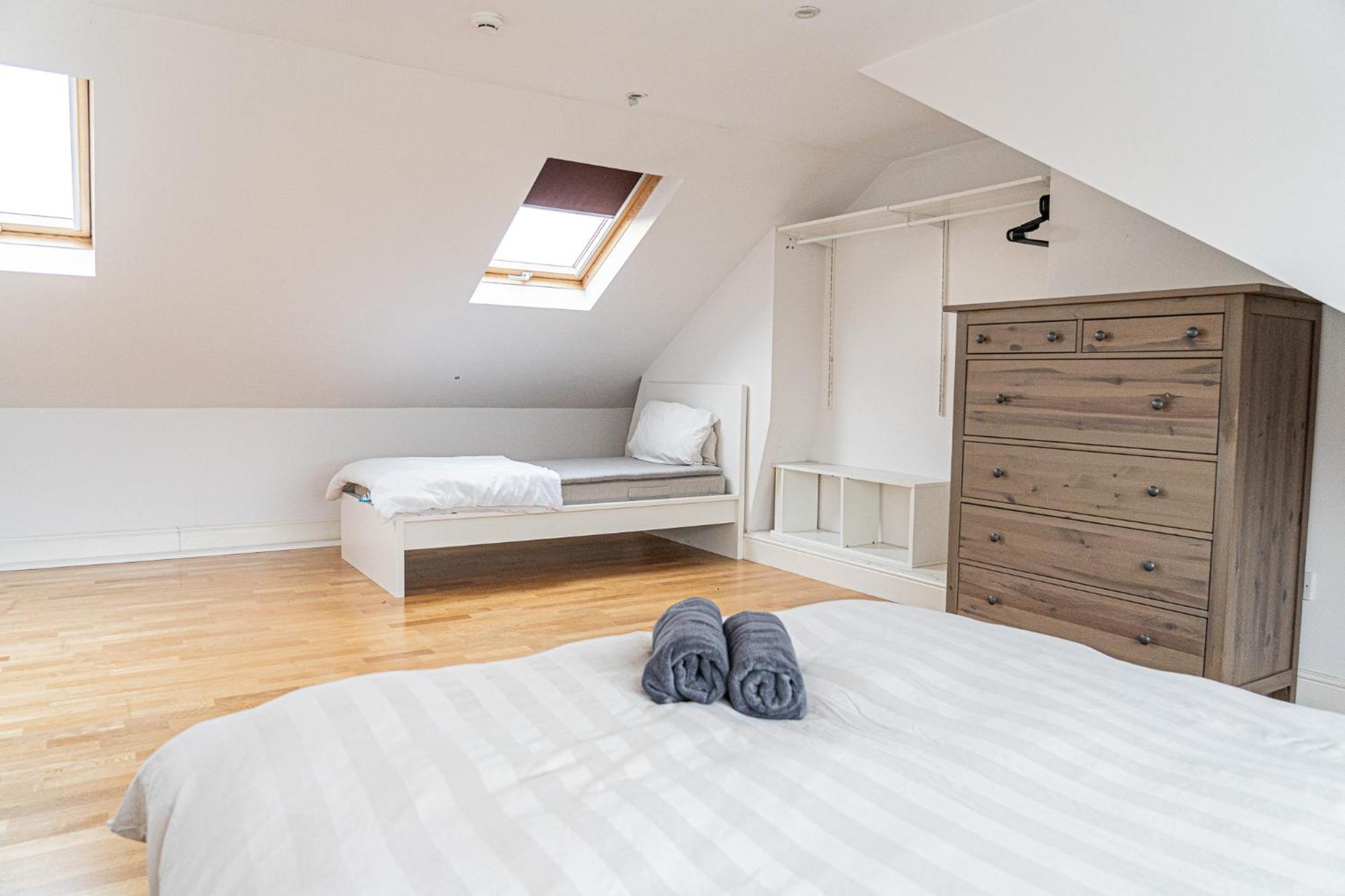 Apartment Spacious 2 Bedroom In Hackney *