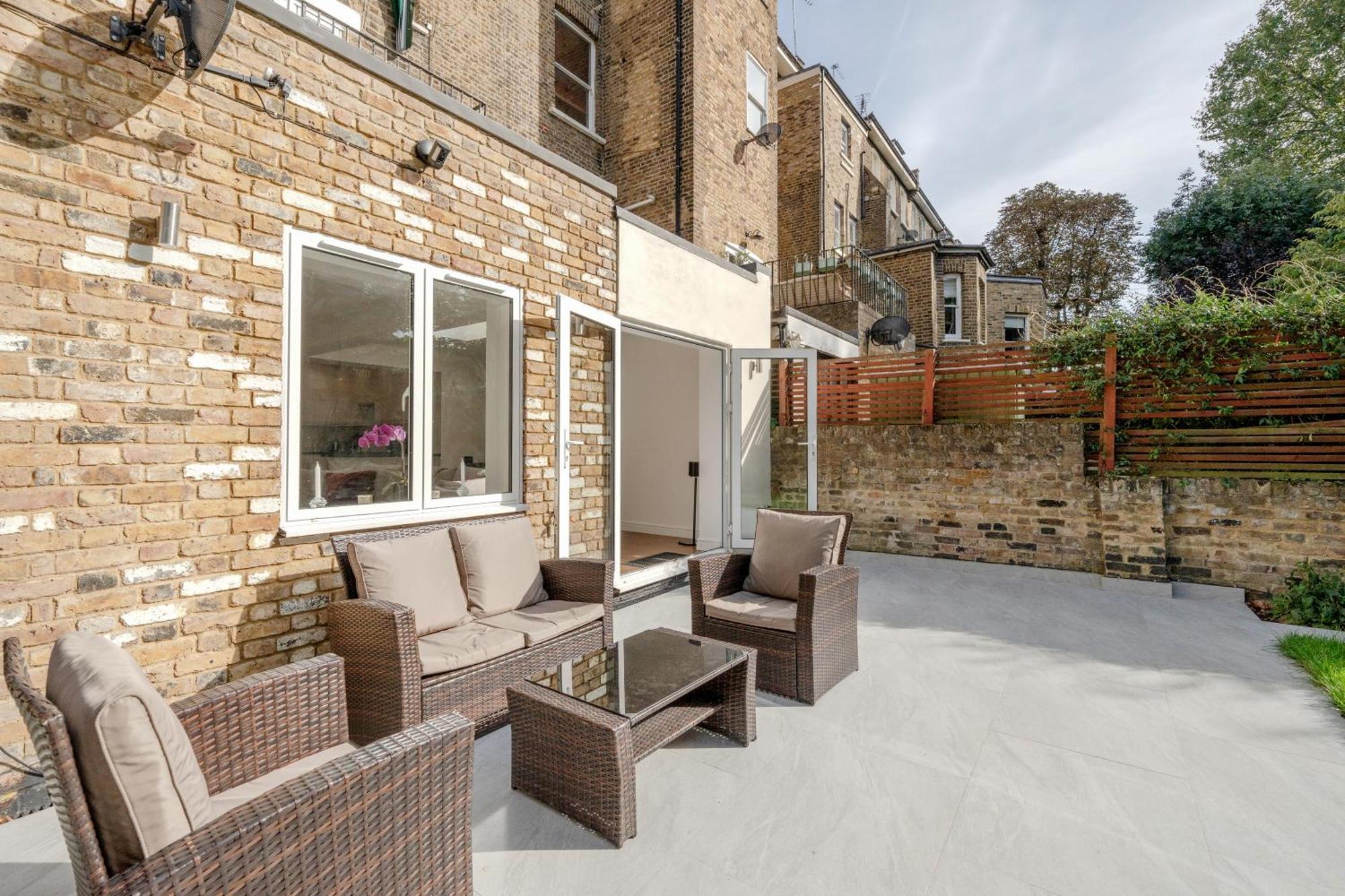 Maida Vale Gem By Little Venice With Stunning Garden *