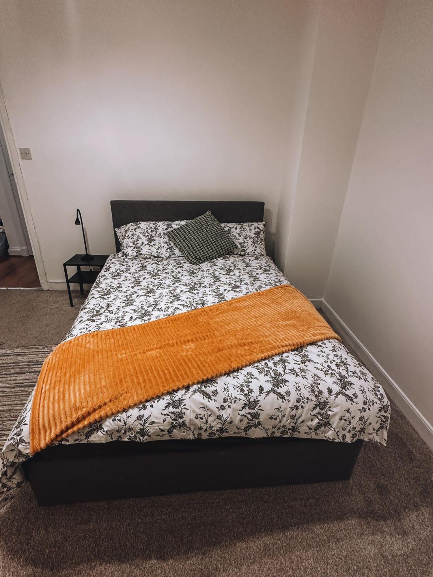 Cosy 2 Bedroom In Swiss Cottage. * Londres