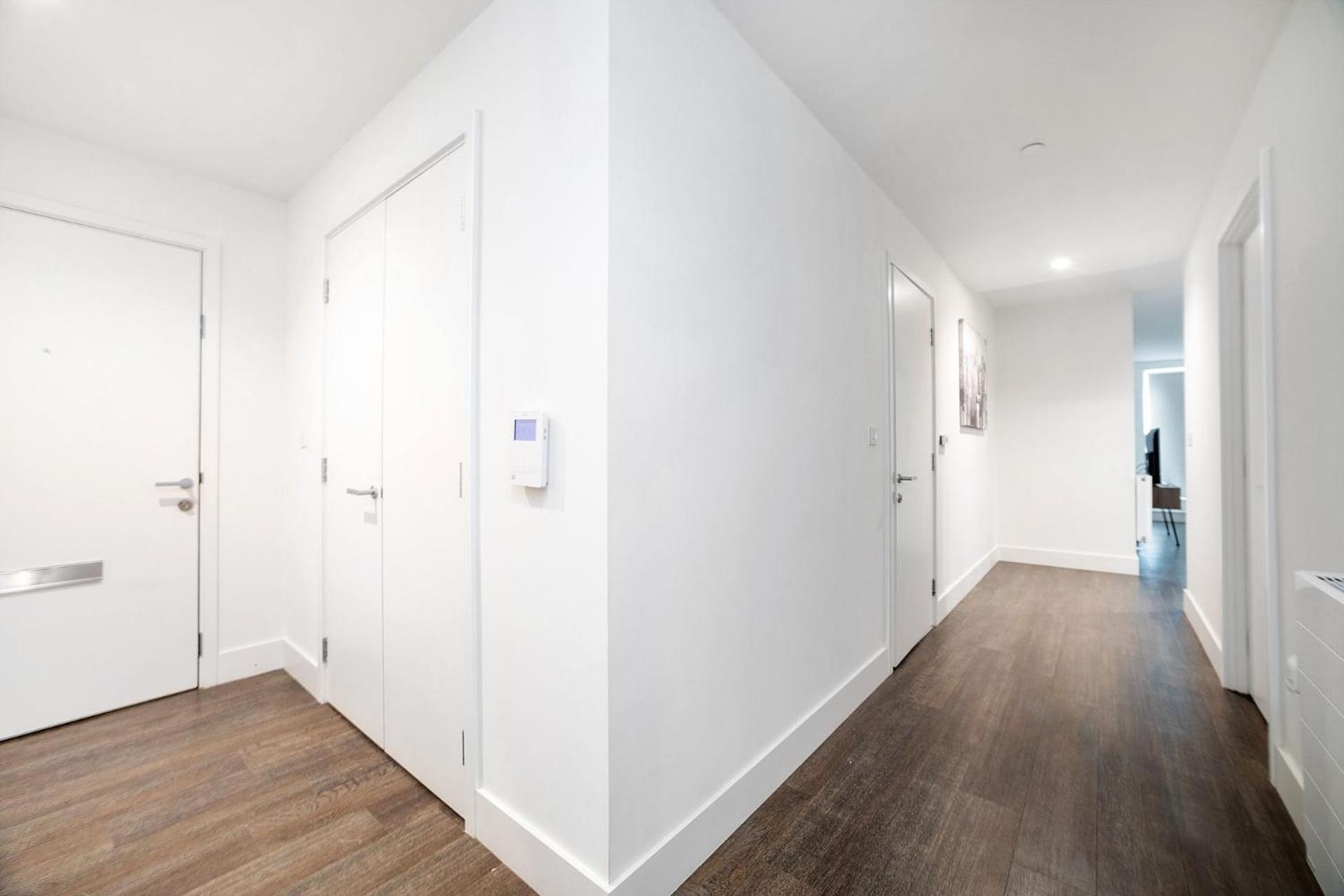 Lägenhet Modern, Stylish, Canalside Penthouse Next To Wembley Stadium!