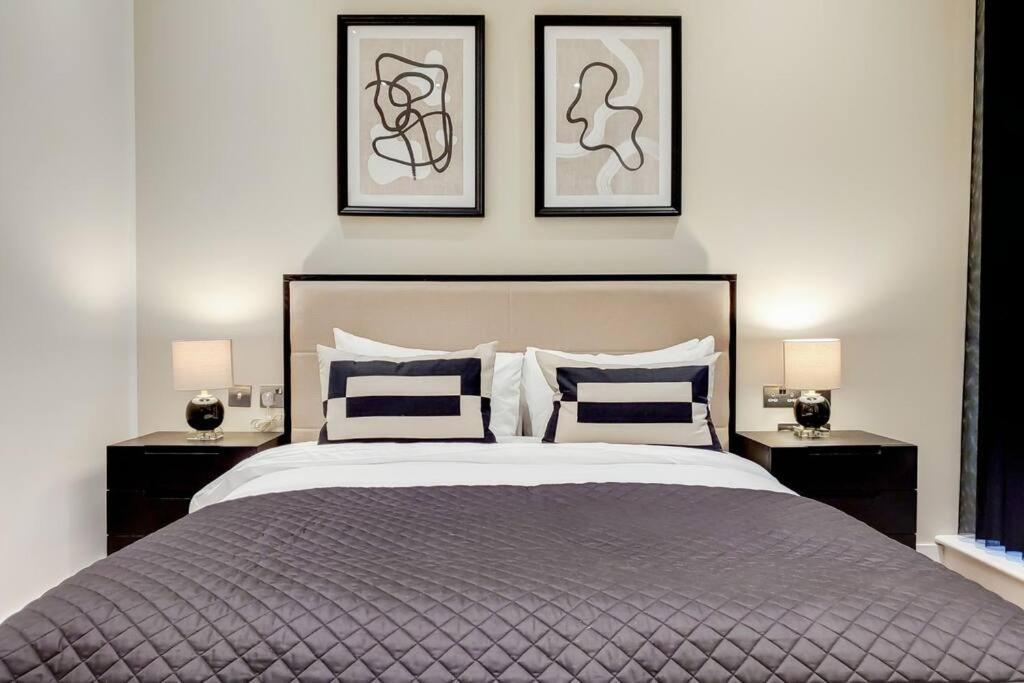 Lejlighed 8 Borough - Modern & Elegant 2-bed, 2-bath *