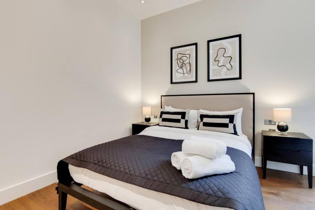 8 Borough - Modern & Elegant 2-bed, 2-bath Appartamento *