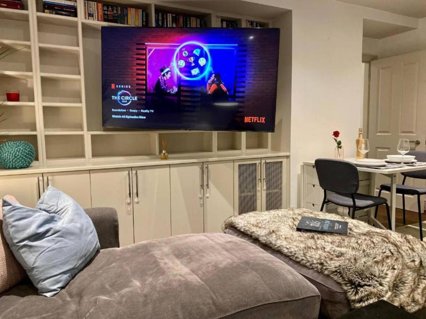 Niru Experience Hidden Gem In Chelsea 2bd 2ba Leilighet *