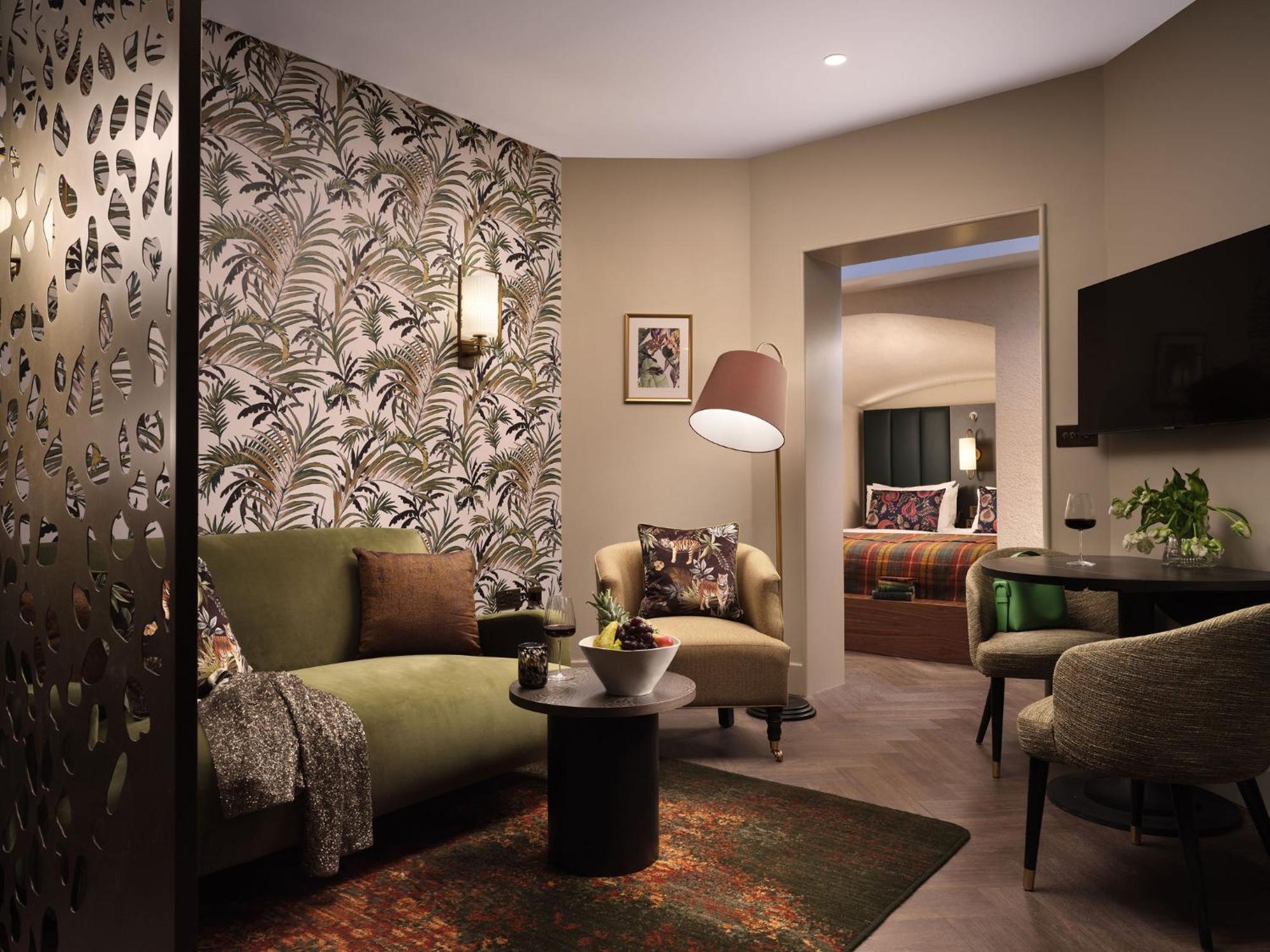 The Other House South Kensington 4*