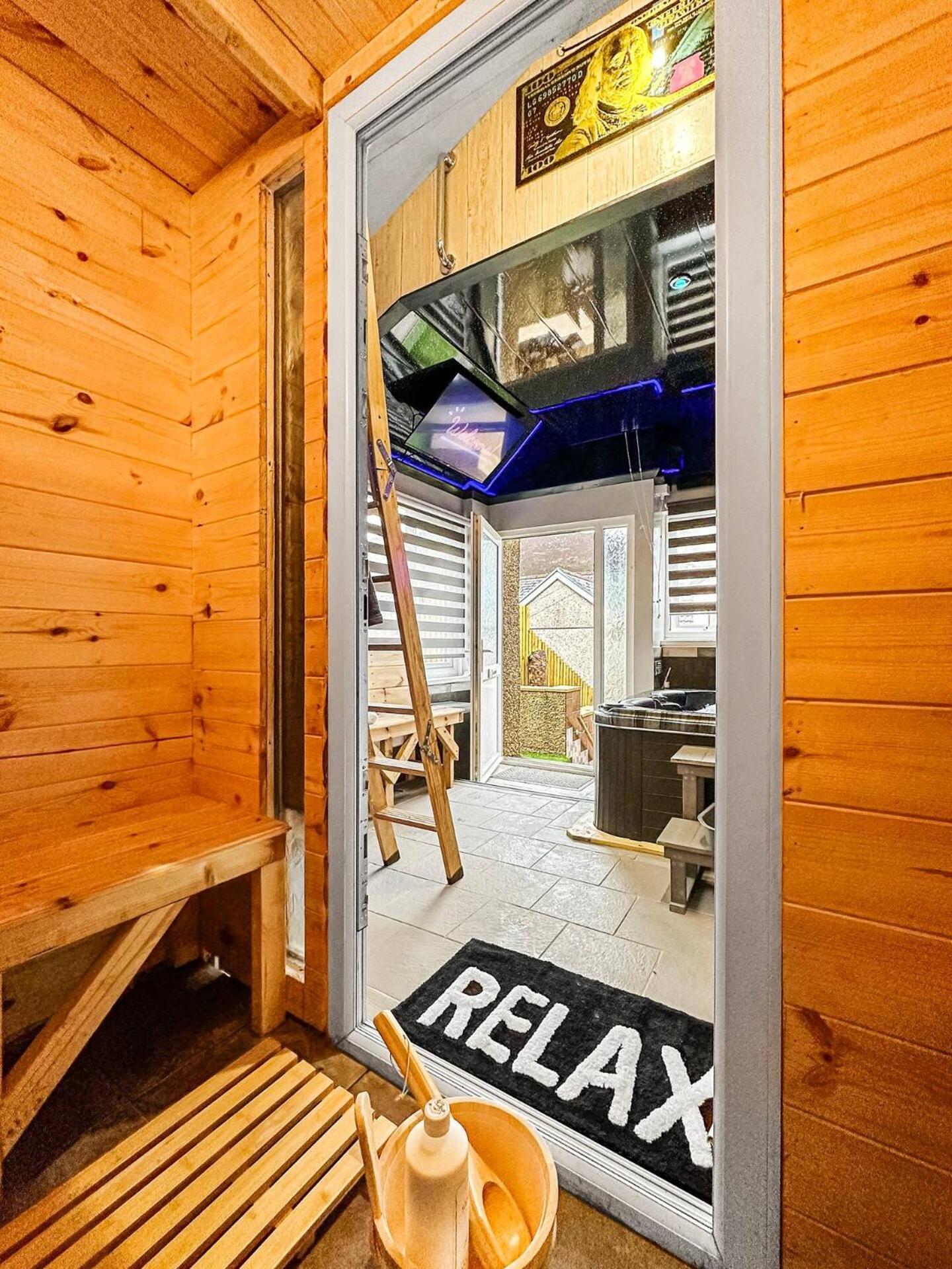 Appartement Special Spa-partment Whot Tub,sauna,lounge-maerdy Londen