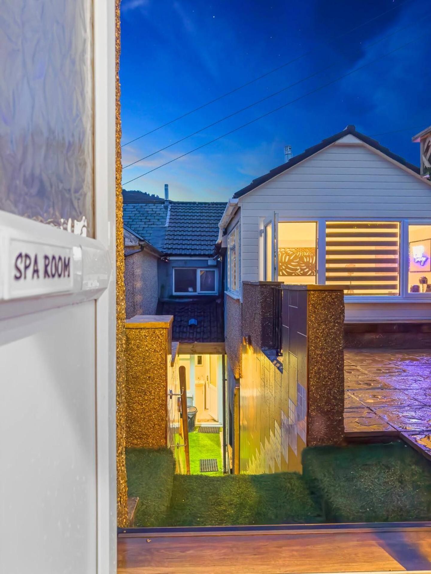 Special Spa-partment Whot Tub,sauna,lounge-maerdy Londen