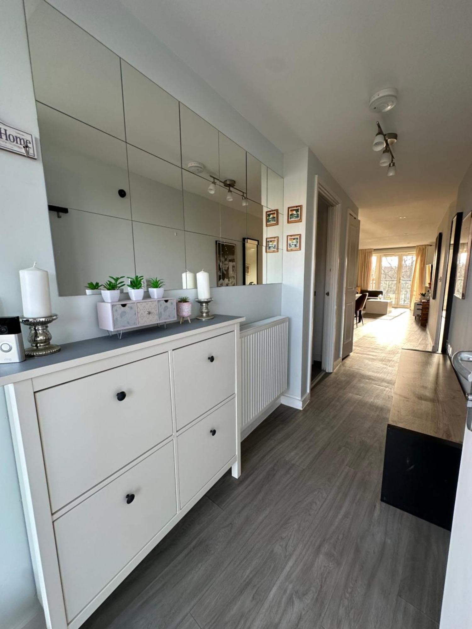 Lovely 2-bed In Appartement Londen