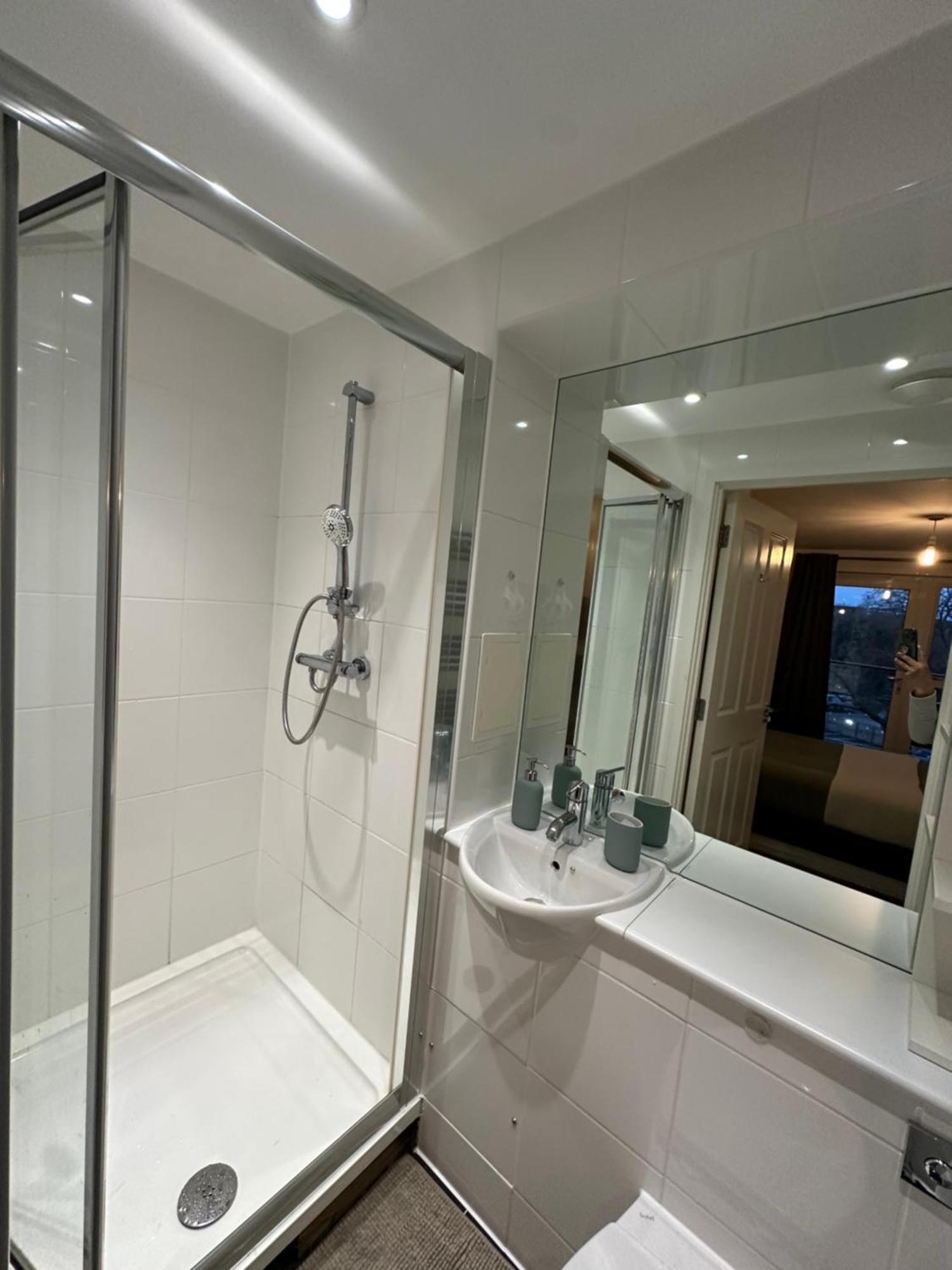 Lovely 2-bed In * Londen