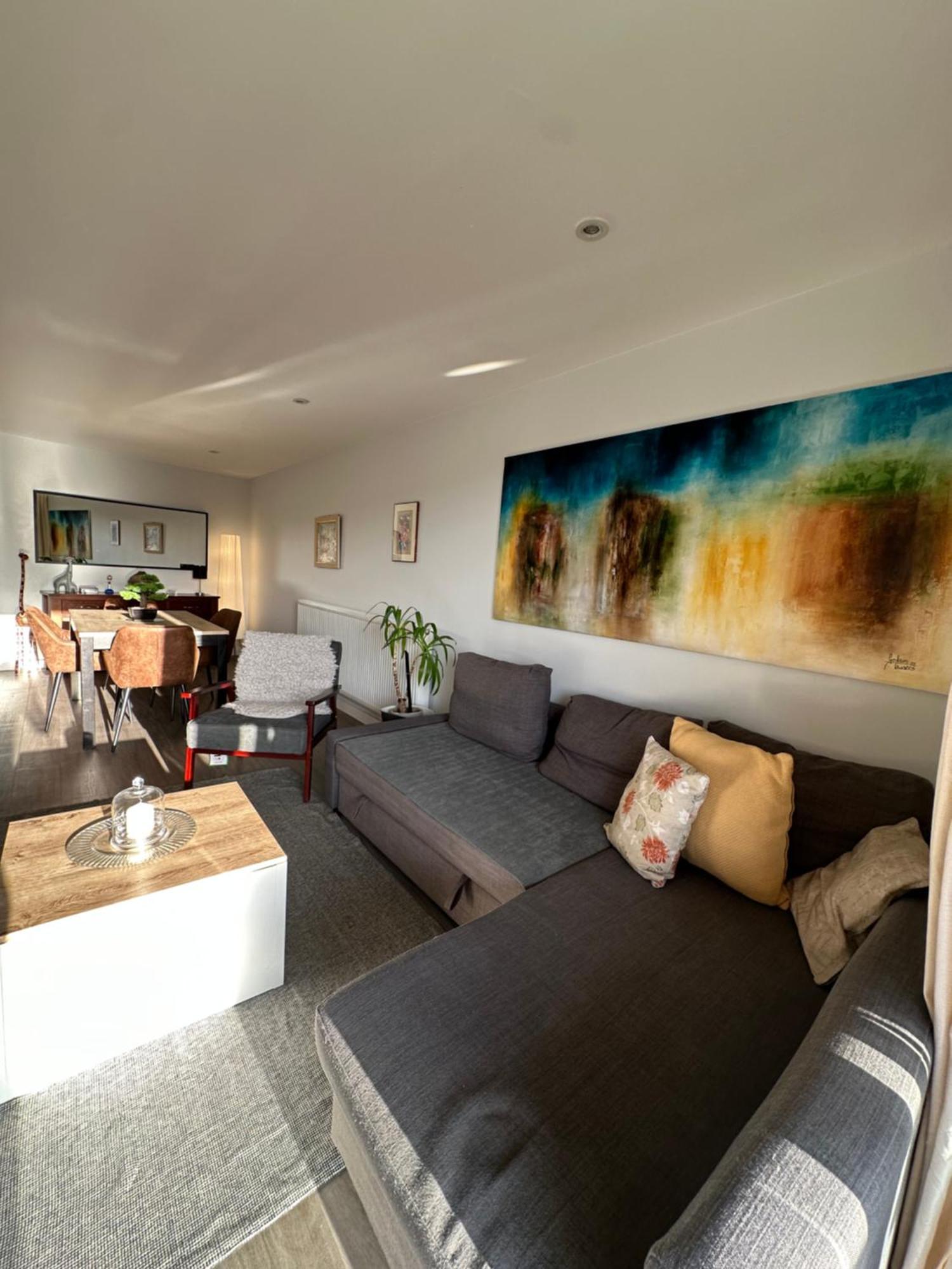 Lovely 2-bed In Appartement Londen