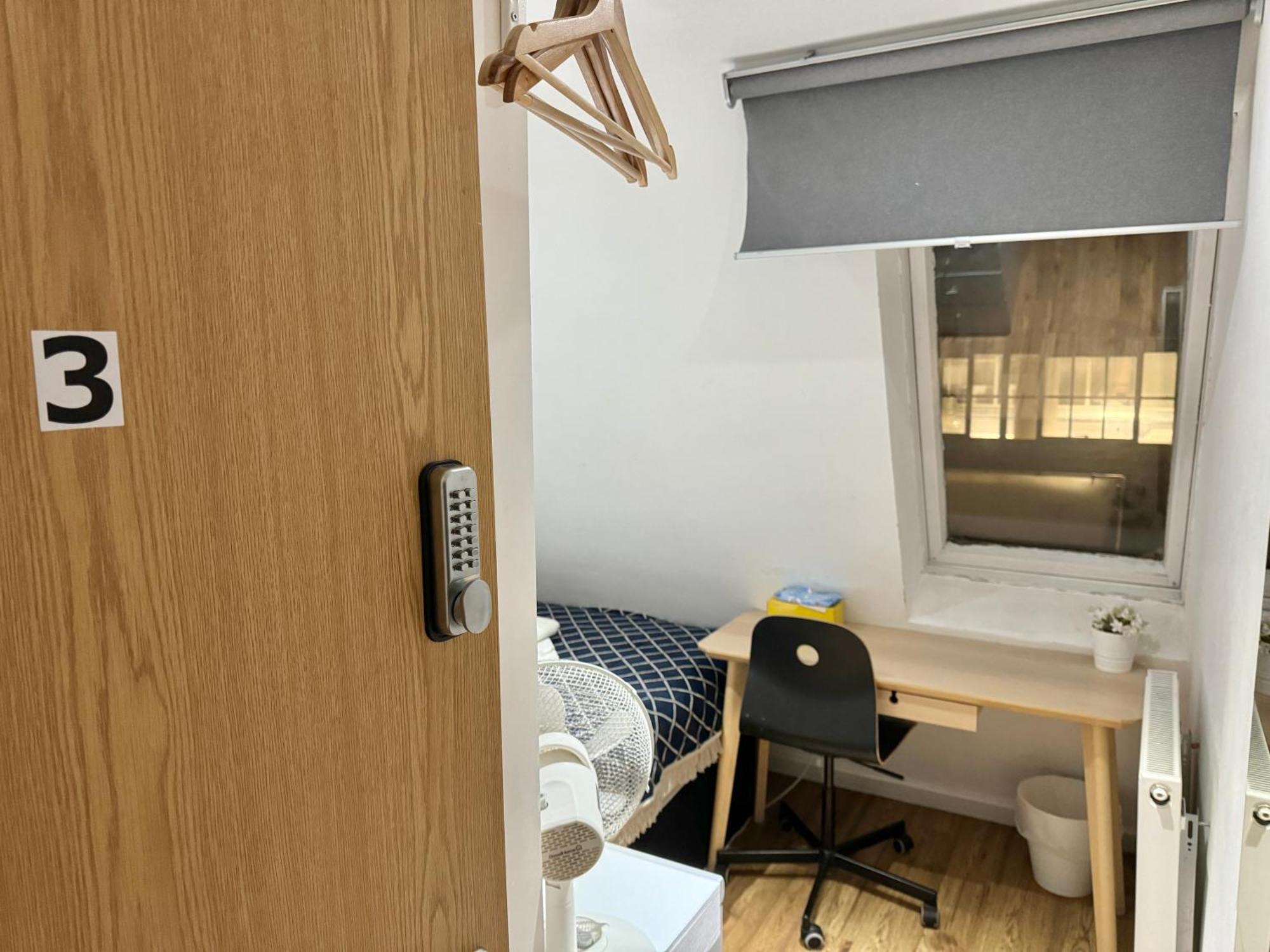 Euston Private Bedrooms 119a 1-4 Londen