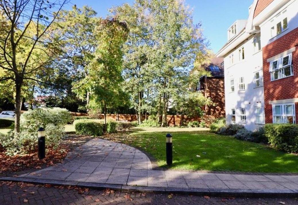 Chatworths Court *