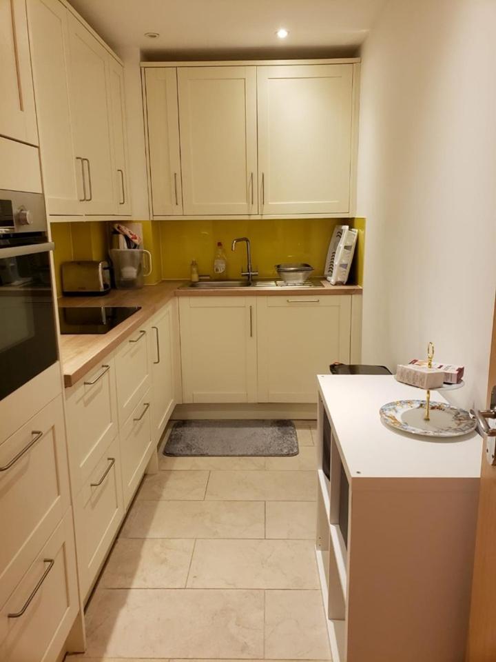 Chatworths Court Apartment London