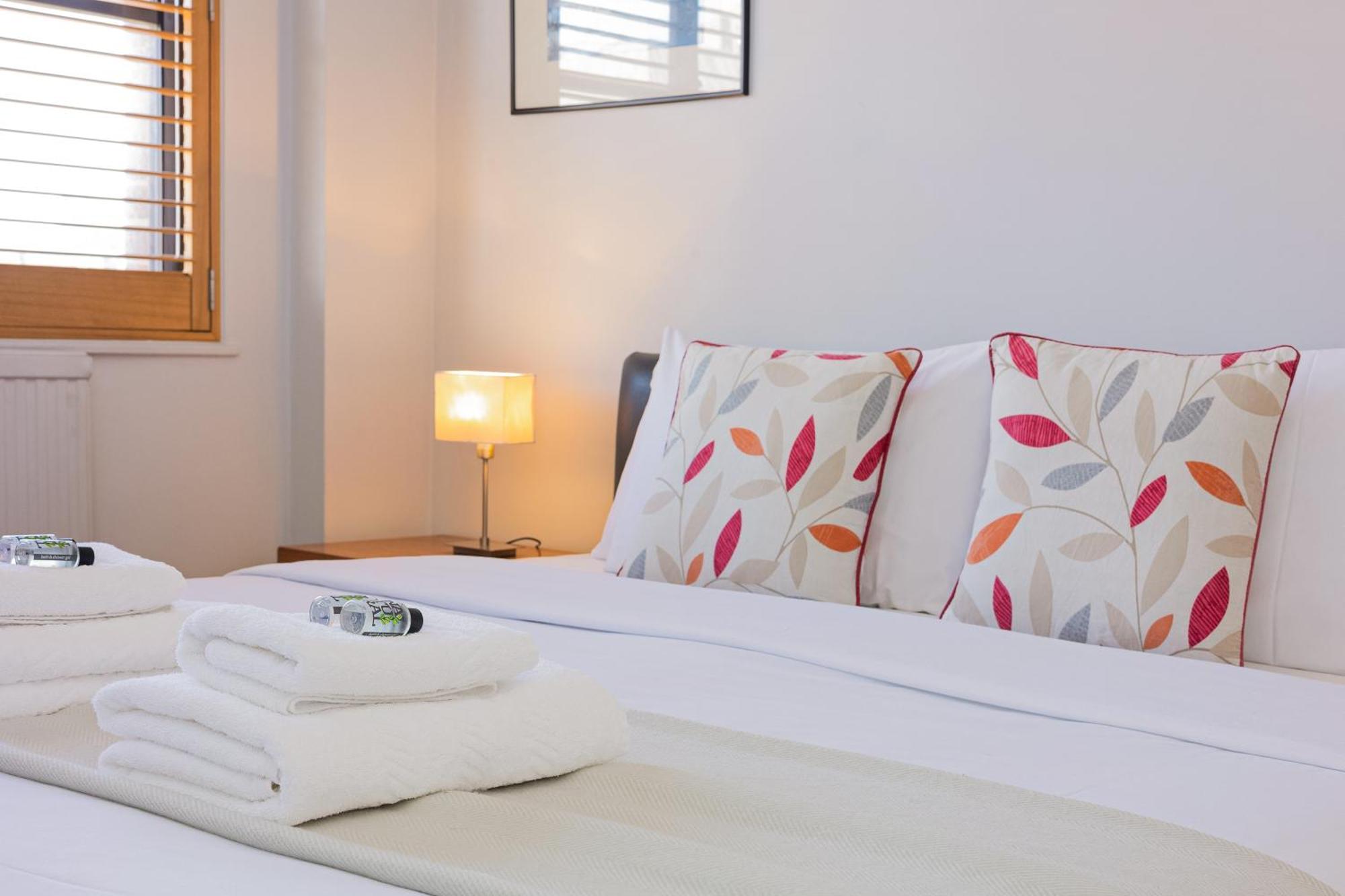 Covent Garden 1br Flat With Balcony Apartment London