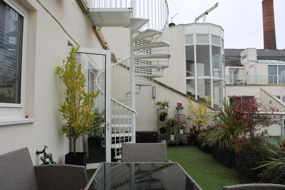 Penthouse With Garden In Chealsea Appartamento