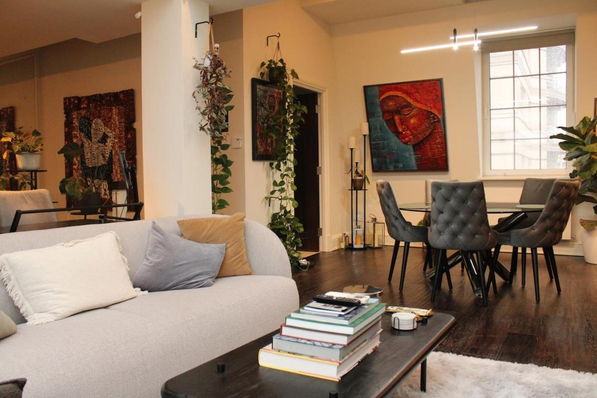 Penthouse With Garden In Chealsea * Londra