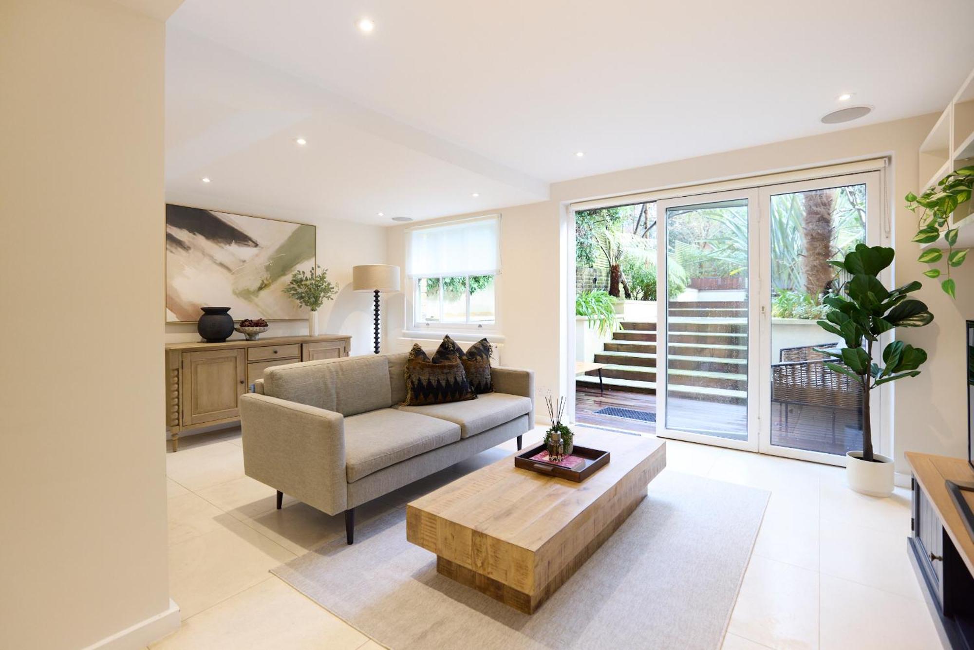 Apartment The St Johns Wood Escape - 3bdr With Garden *