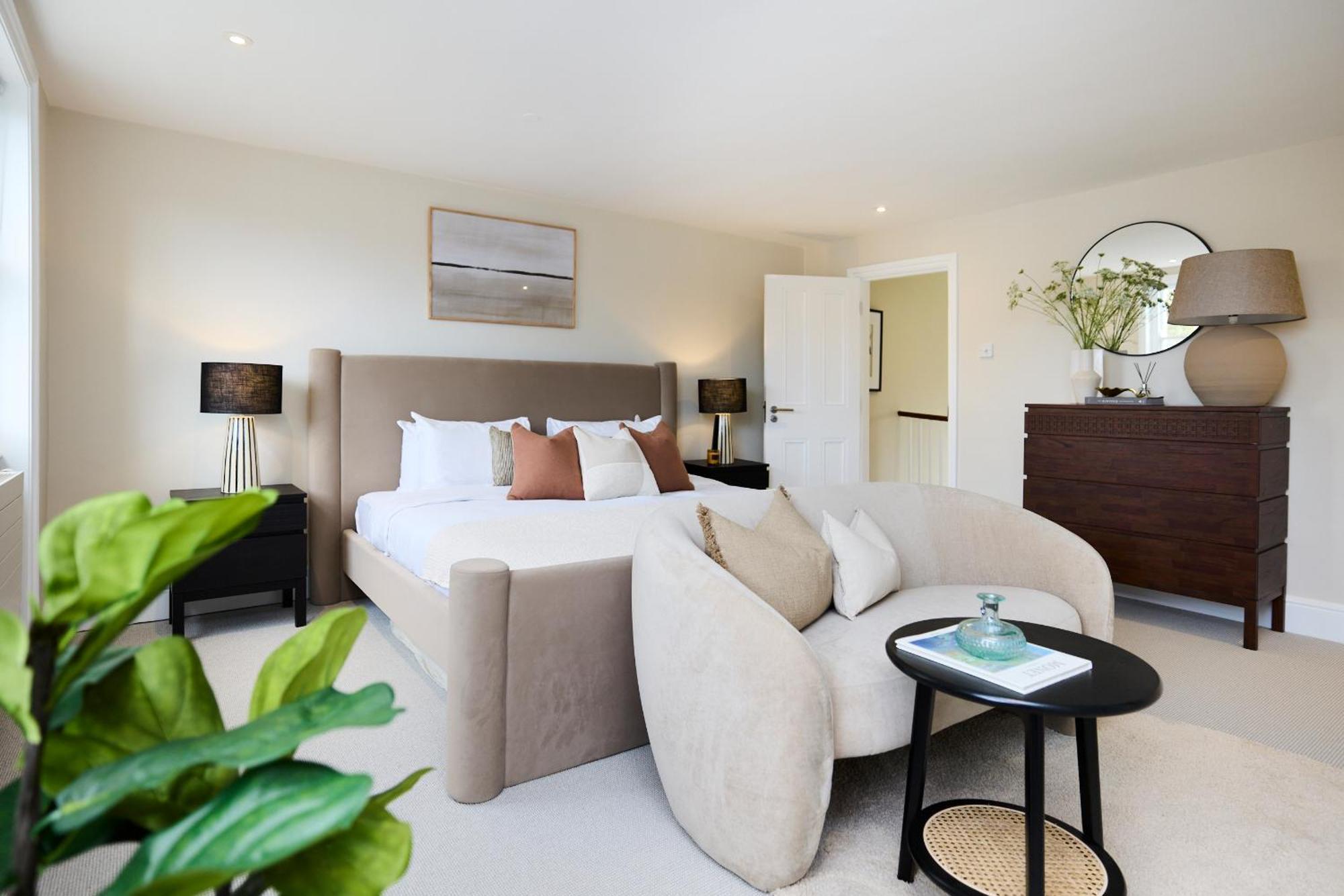 The St Johns Wood Escape - 3bdr With Garden Apartment London