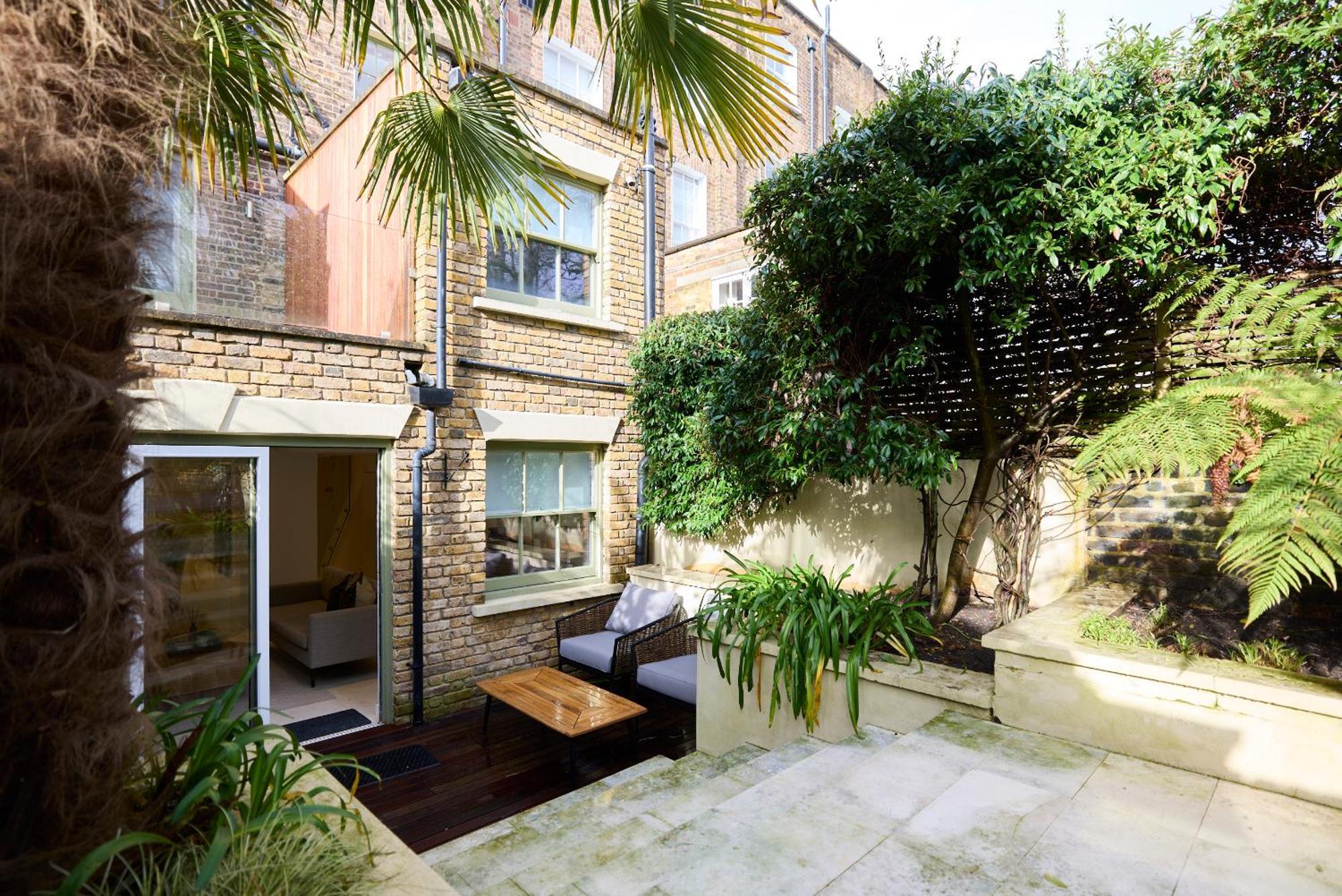 Apartment The St Johns Wood Escape - 3bdr With Garden London