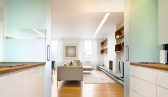 Amazing 2-bed Flat With Roof Terrace *