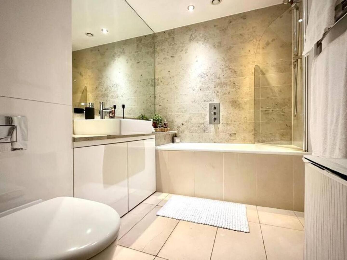Luxury Two Bed On Baker St Appartement