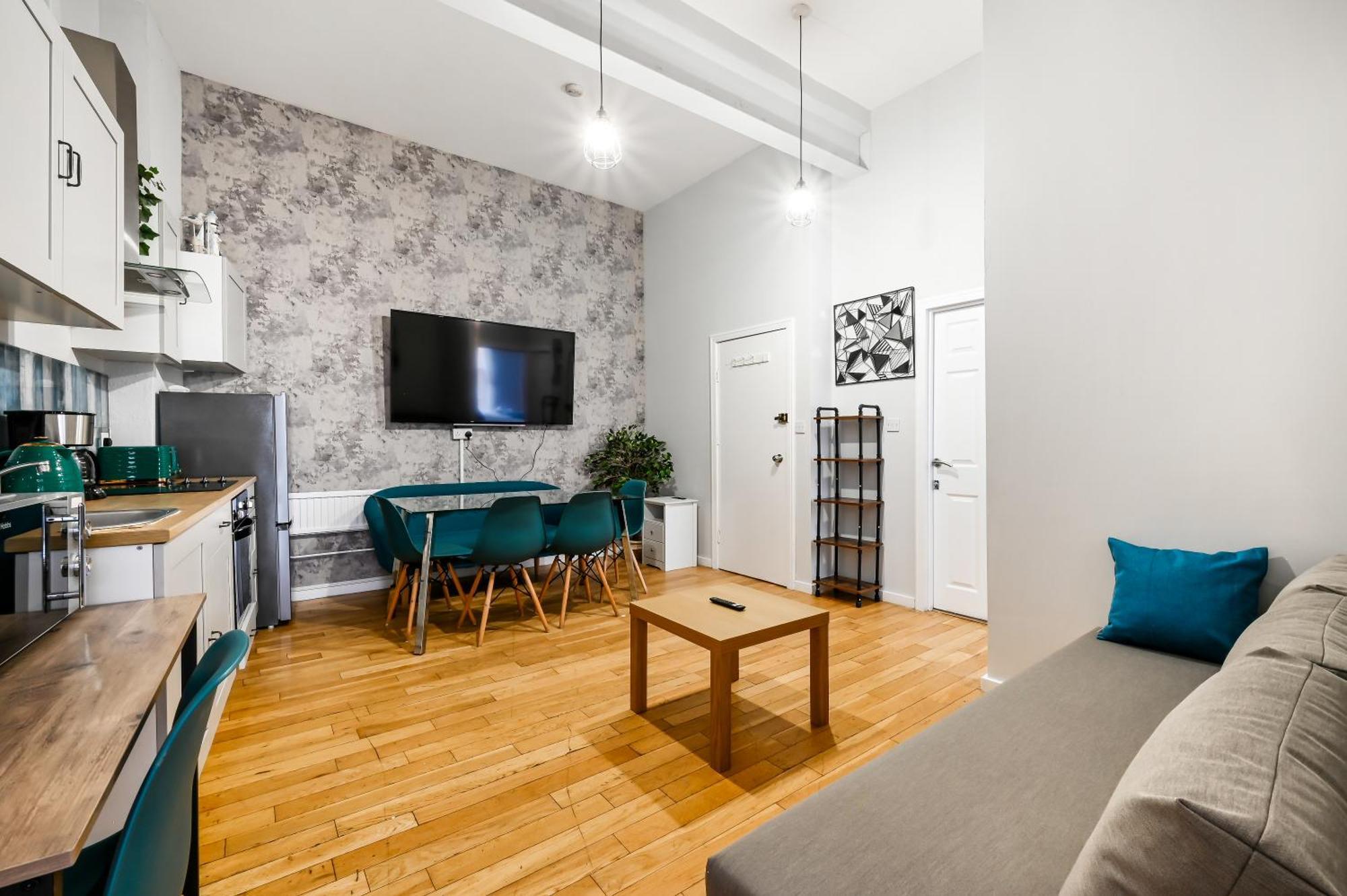 Hatton Gardens - 2 Bedroom Family * Londen