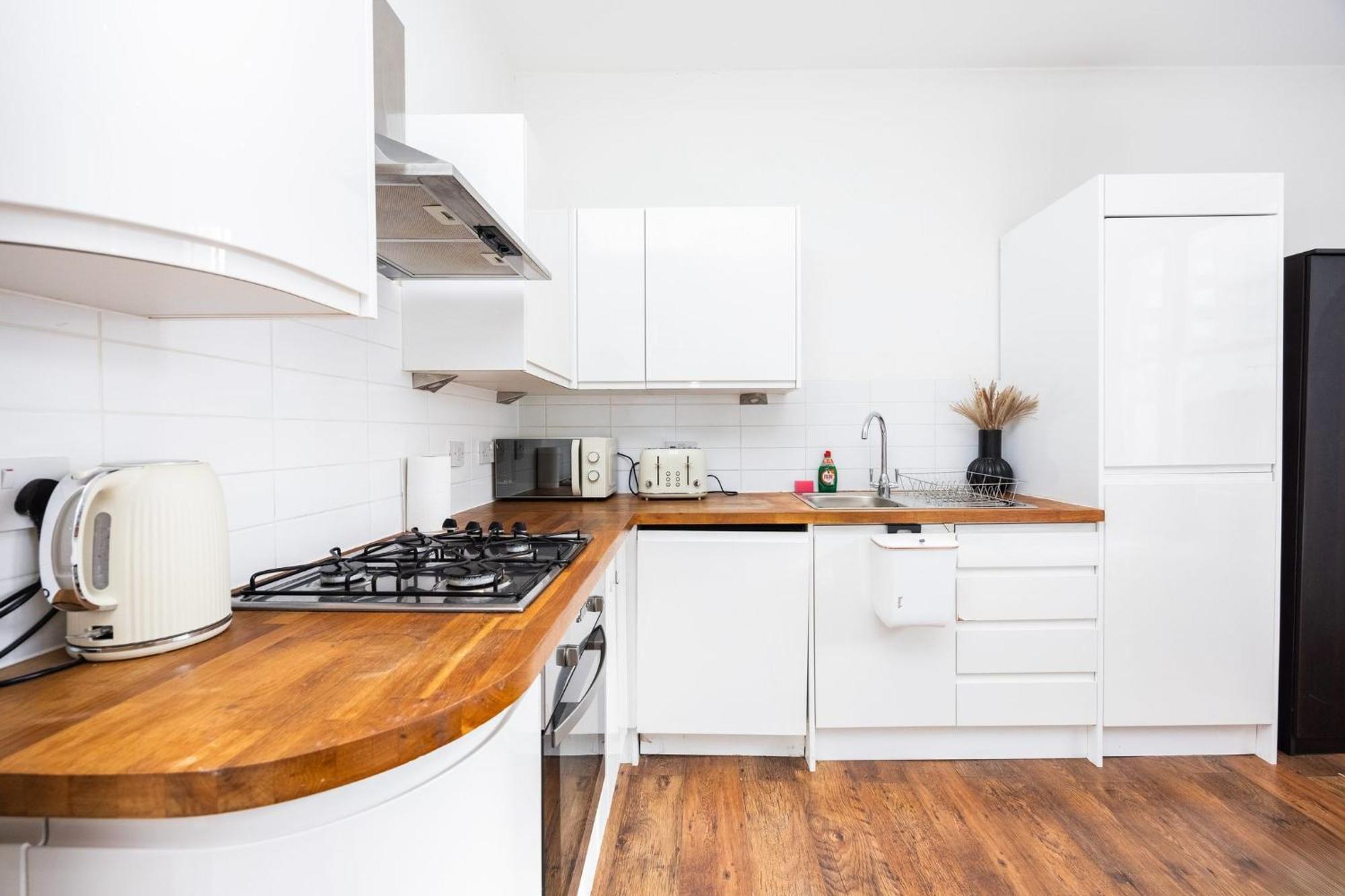 Stylish In Fulham Apartment London