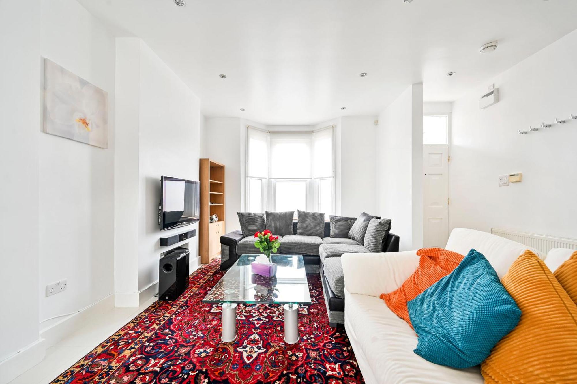 Lovely 4 Bedrooms Entire House In Hammersmith Lägenhet