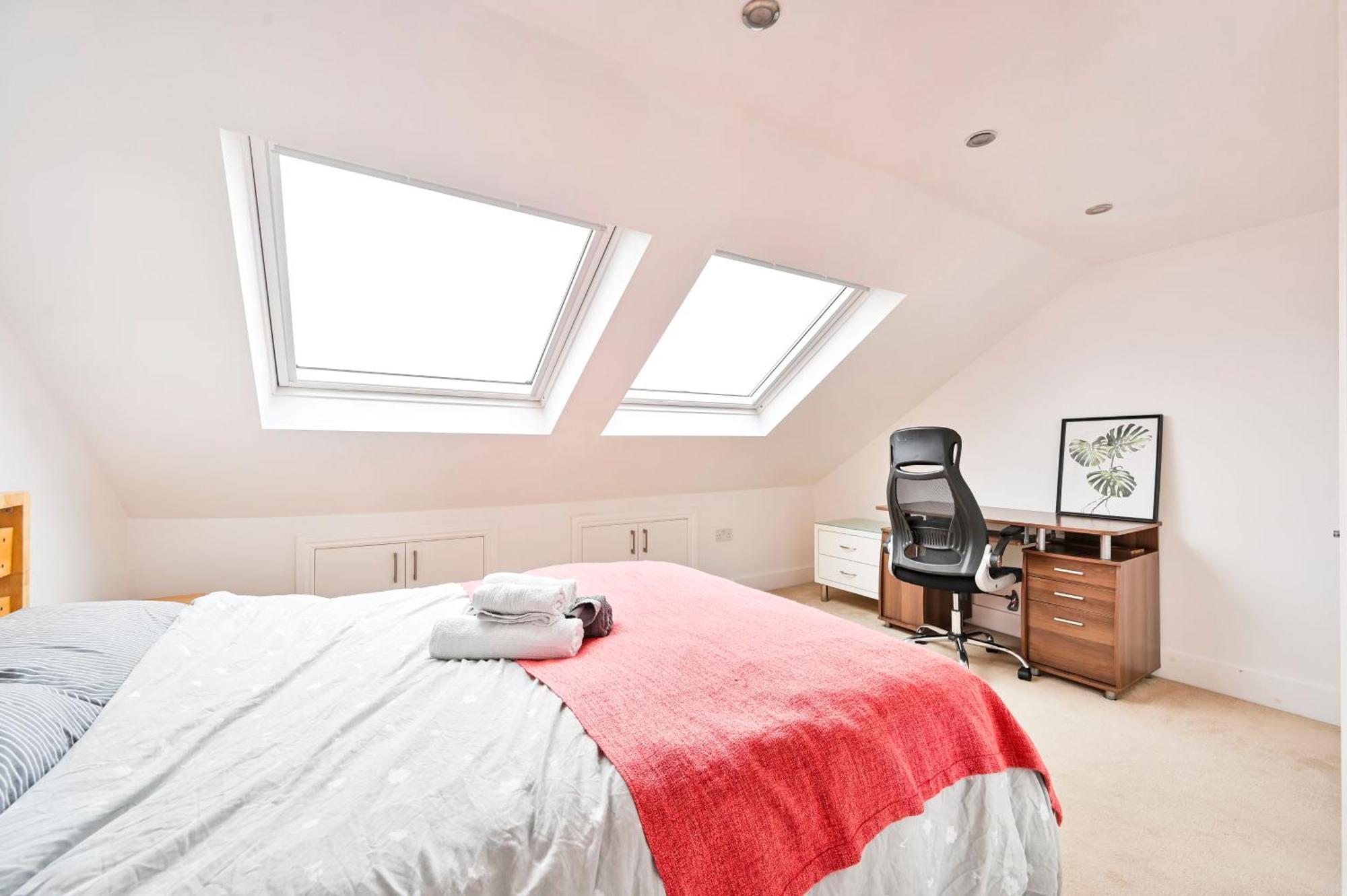 Lovely 4 Bedrooms Entire House In Hammersmith Lägenhet