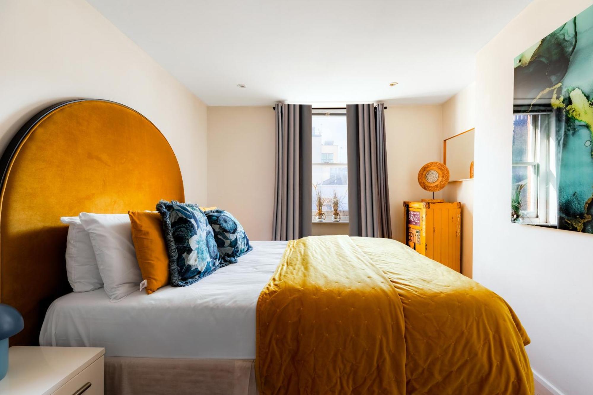 Architect's Sophisticated Private 3bed 3bath House Off Oxford St * Londra