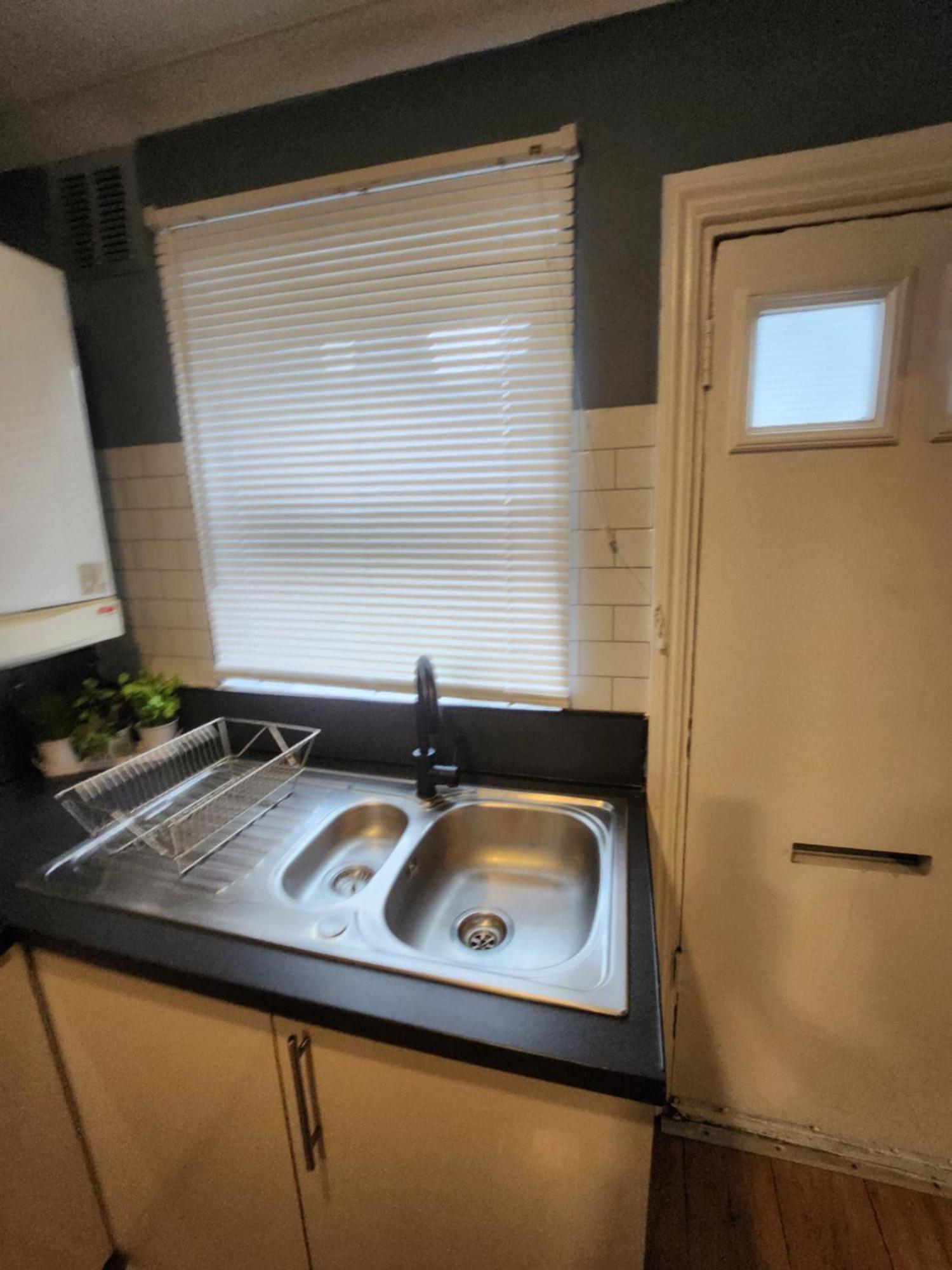 Dodi Apartment London