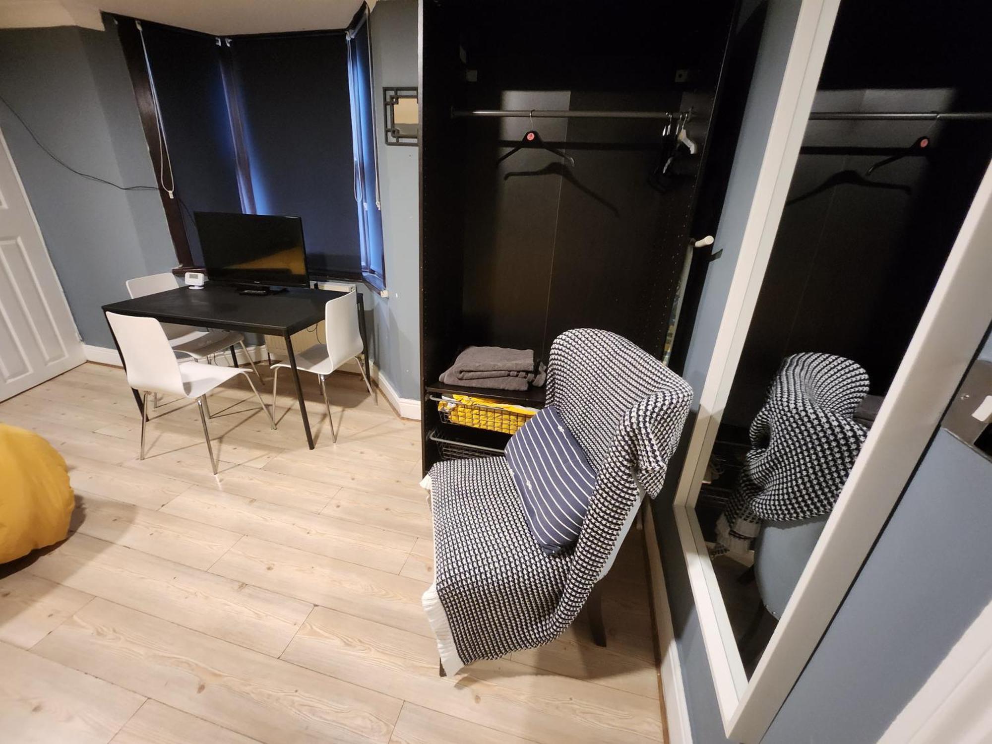 Apartment Dodi London