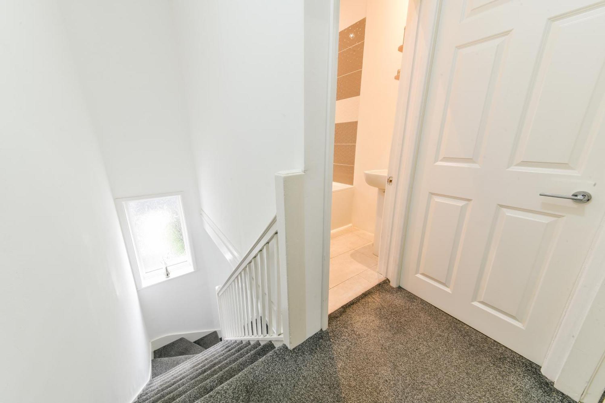 Bromley Serviced - Beckenham Place Park - - 2 Bed House - Free Parking - 2 Beds 1 Sofabed Leilighet