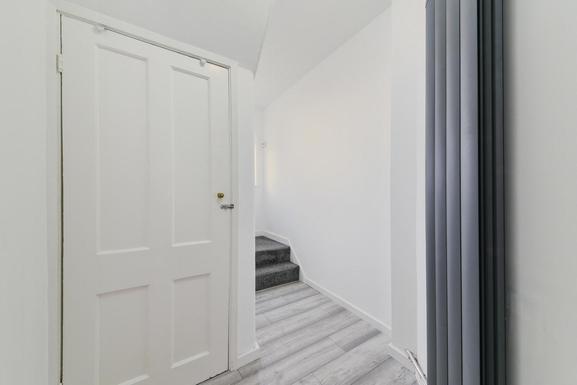 Bromley Serviced - Beckenham Place Park - - 2 Bed House - Free Parking - 2 Beds 1 Sofabed * London