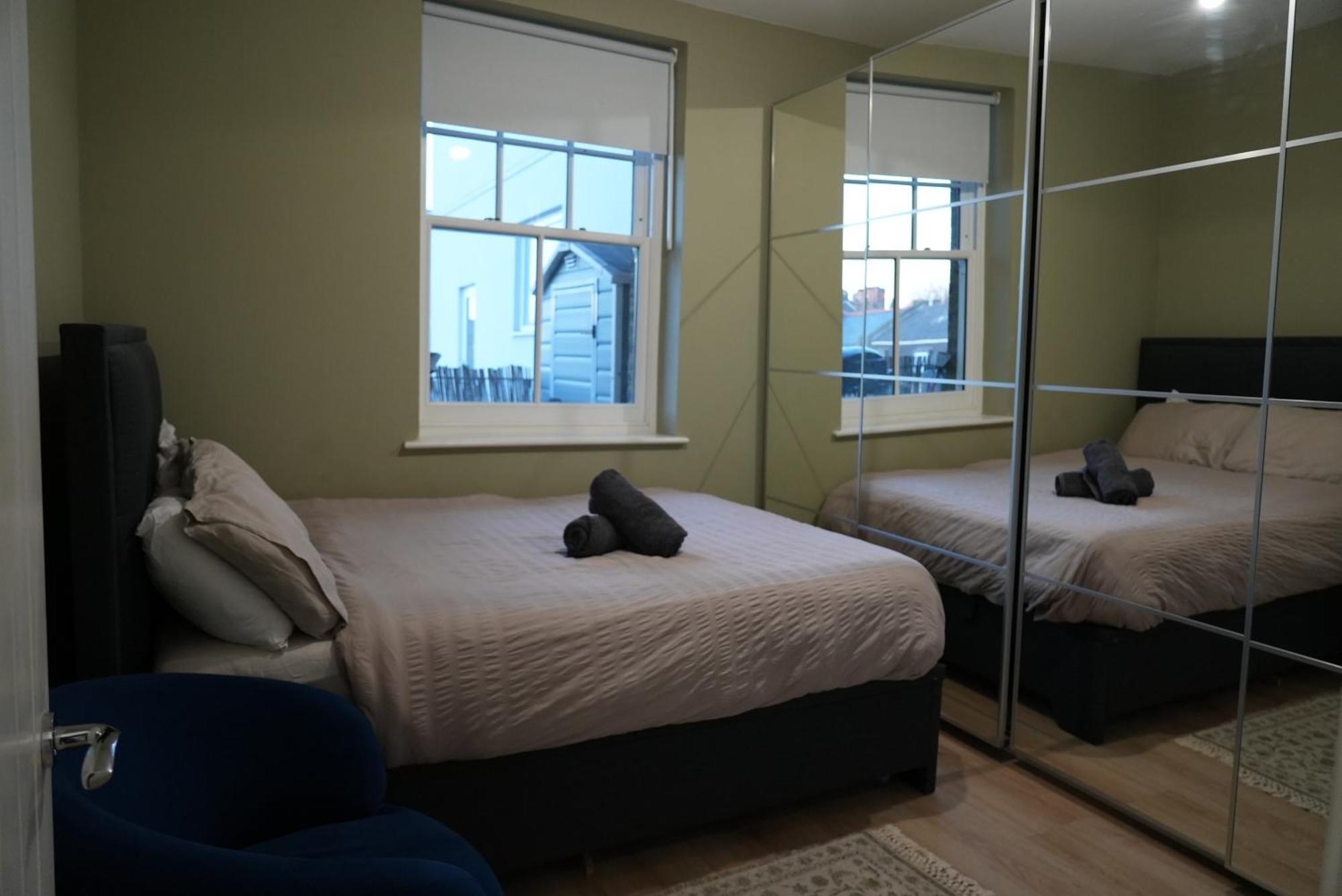 West Luxury Oasis, Ealing Broadway - Location!!! Leilighet