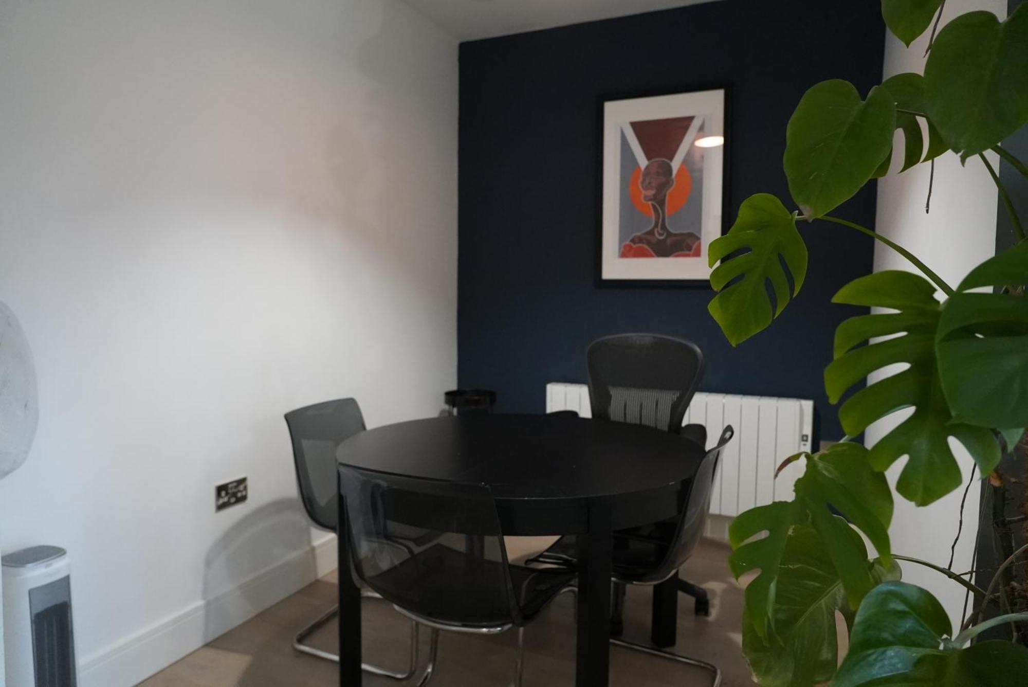 Leilighet West Luxury Oasis, Ealing Broadway - Location!!! London