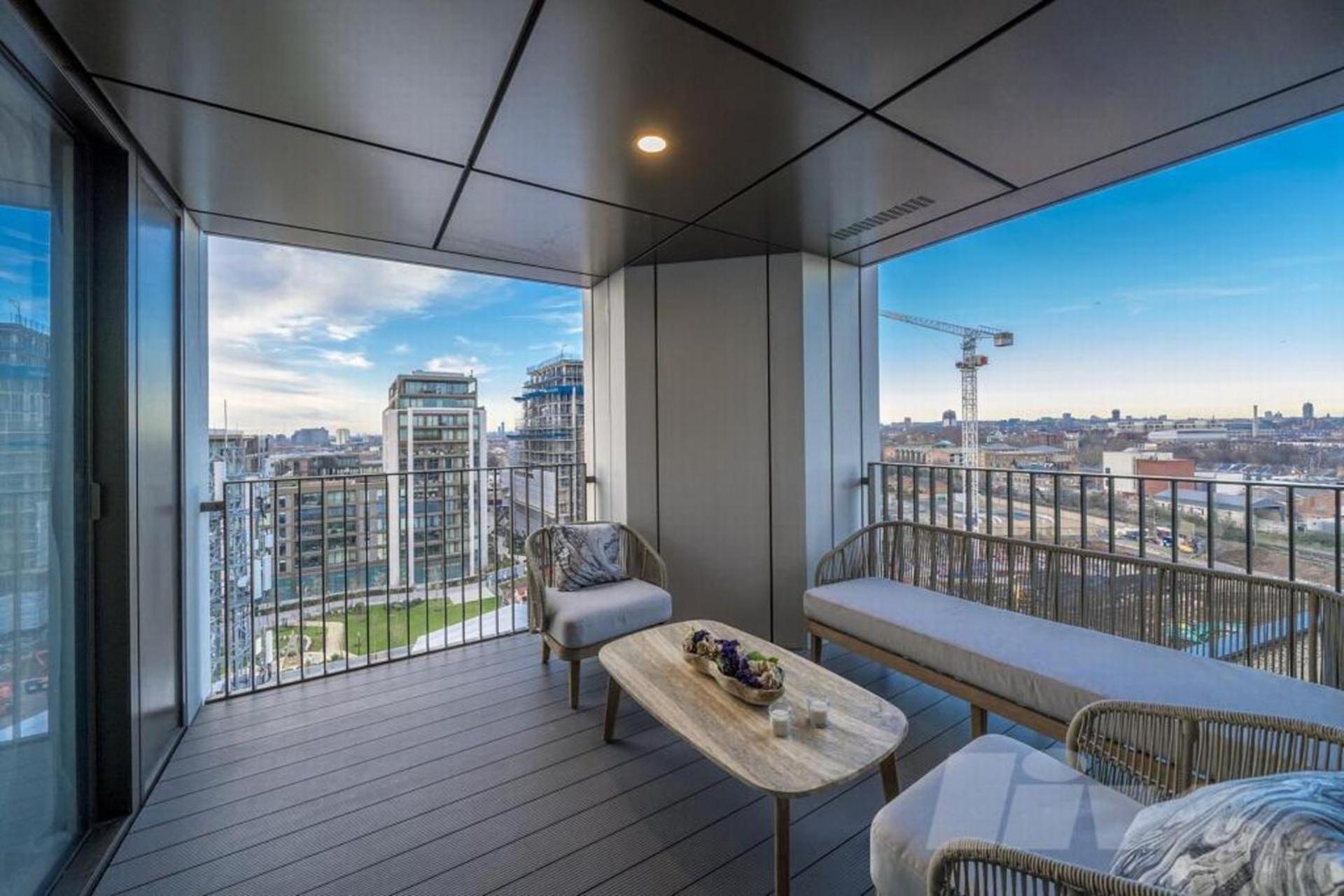 Tower Retreat - Modern 2 Bedroom Appartement *