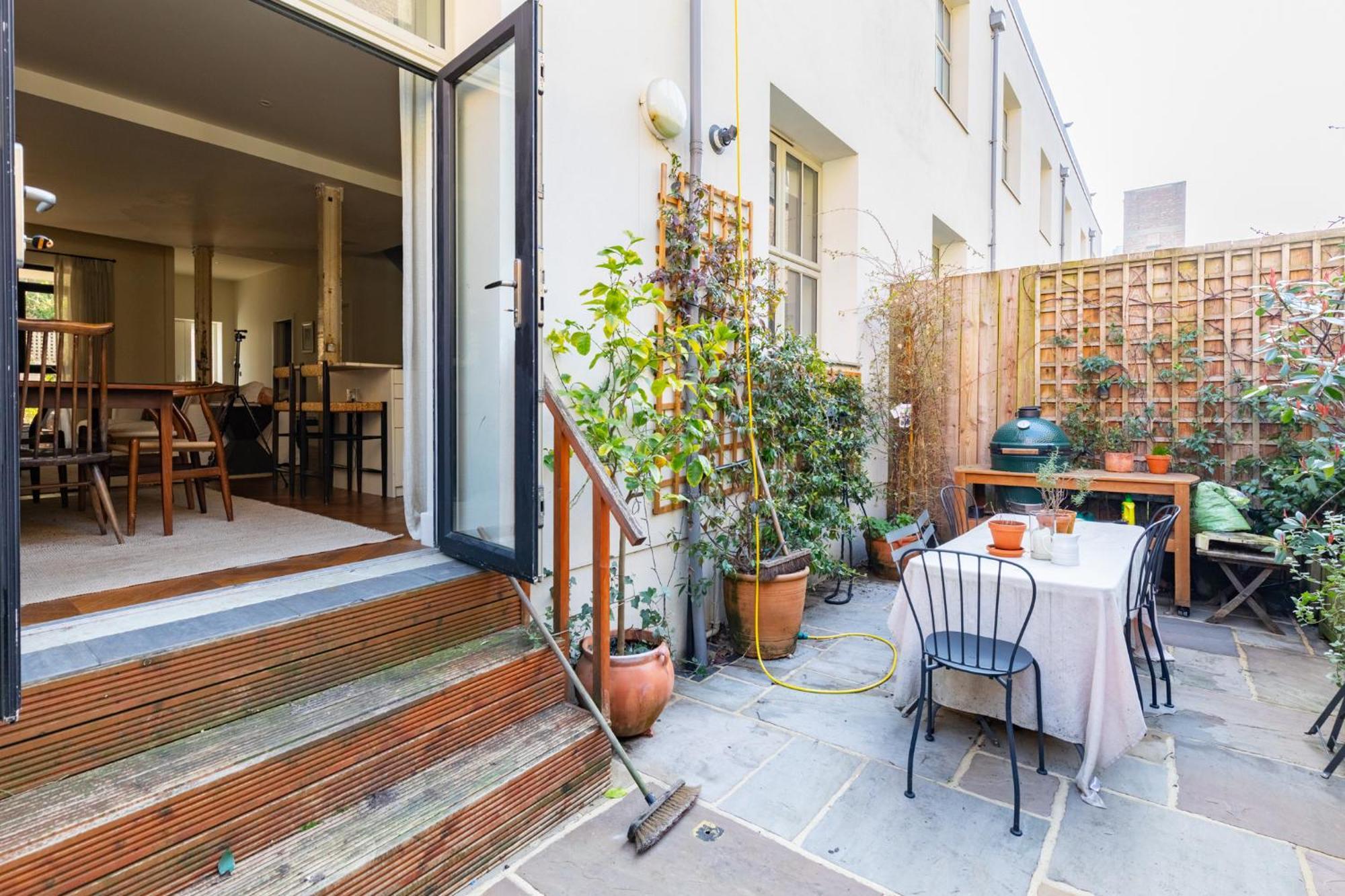 Impeccably Curated 2bd South East London