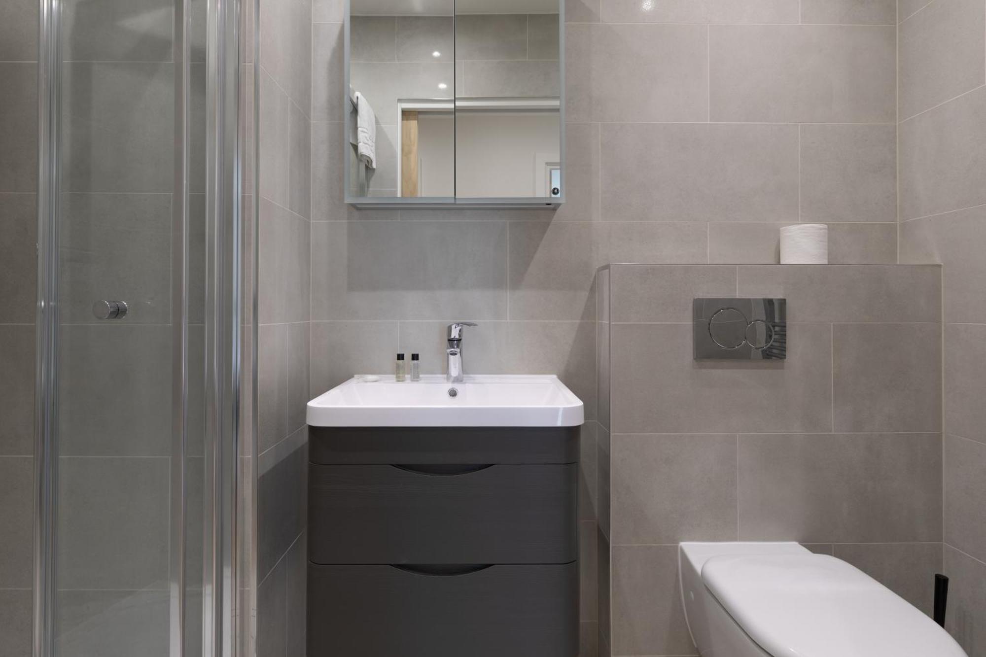 Stratford Westfield Premium 1br Apartment