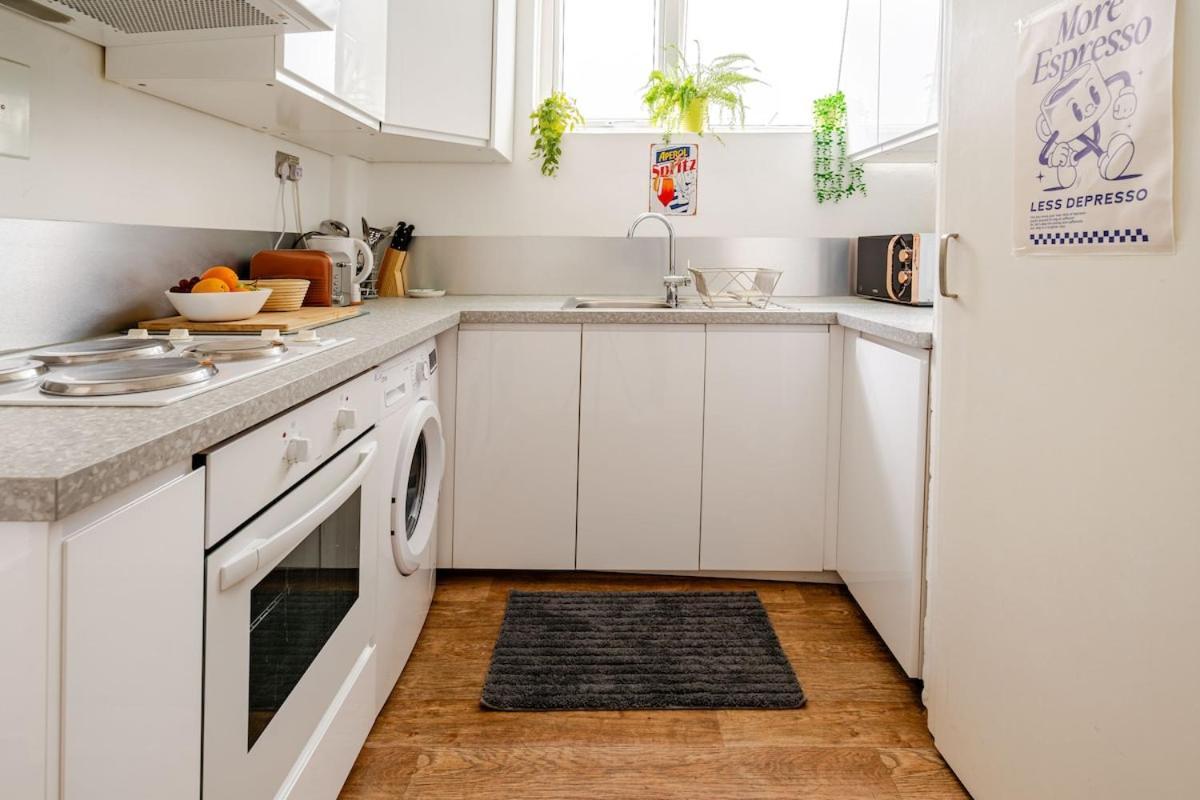 Skyline Loft Life In Old Street Up To 6 People! Appartamento *
