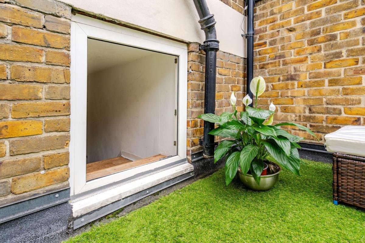 Appartamento Skyline Loft Life In Old Street Up To 6 People! Londra