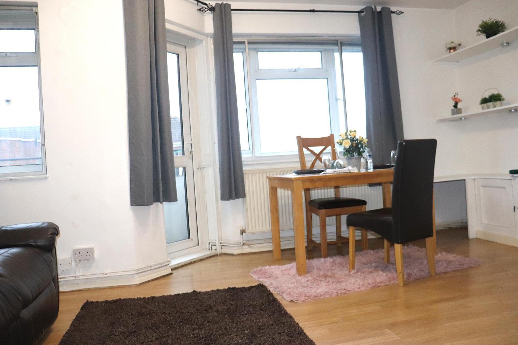 Leilighet 2-bedroom Apartment- Bermondsey *
