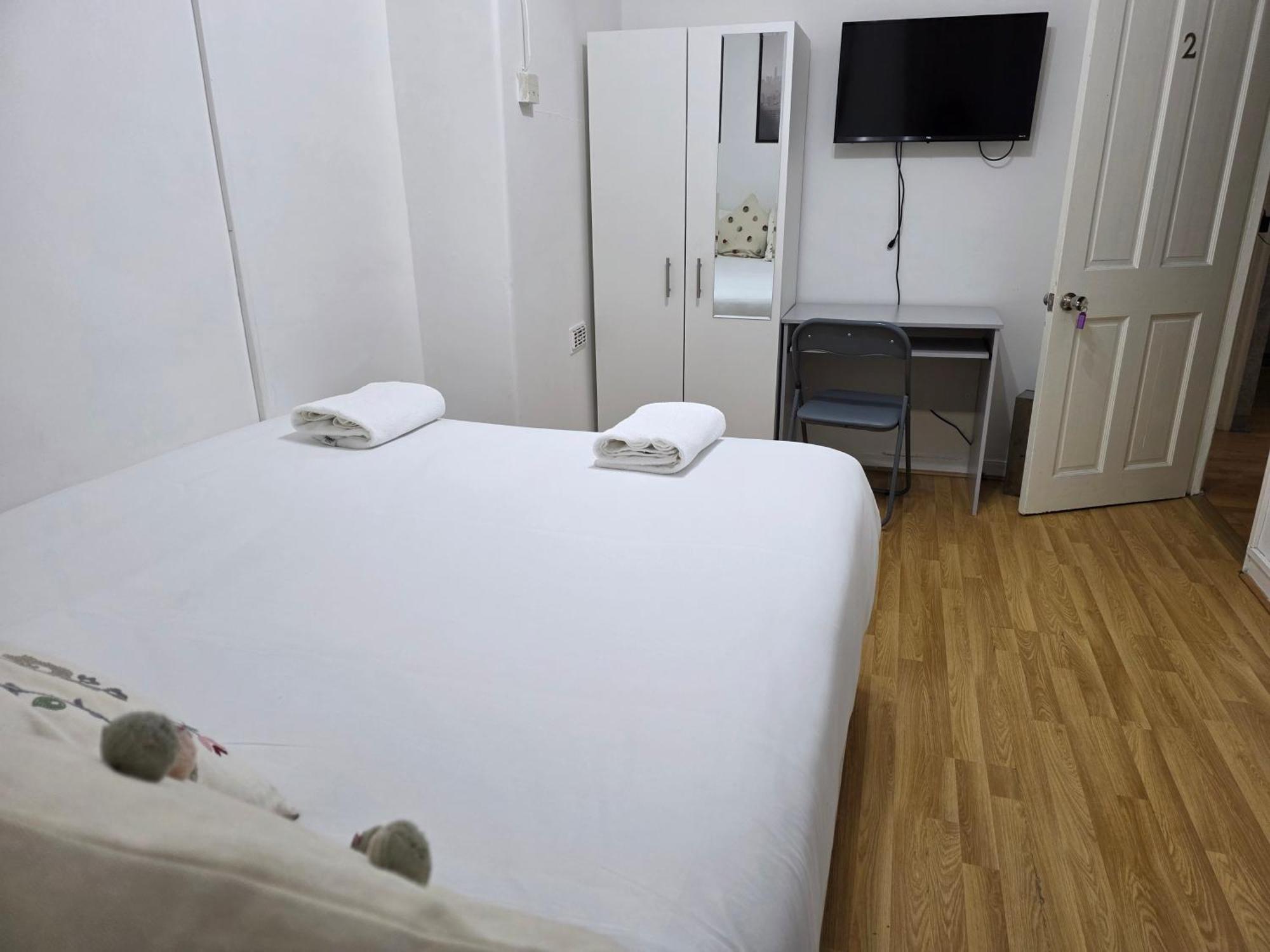 Budget Grey House * London