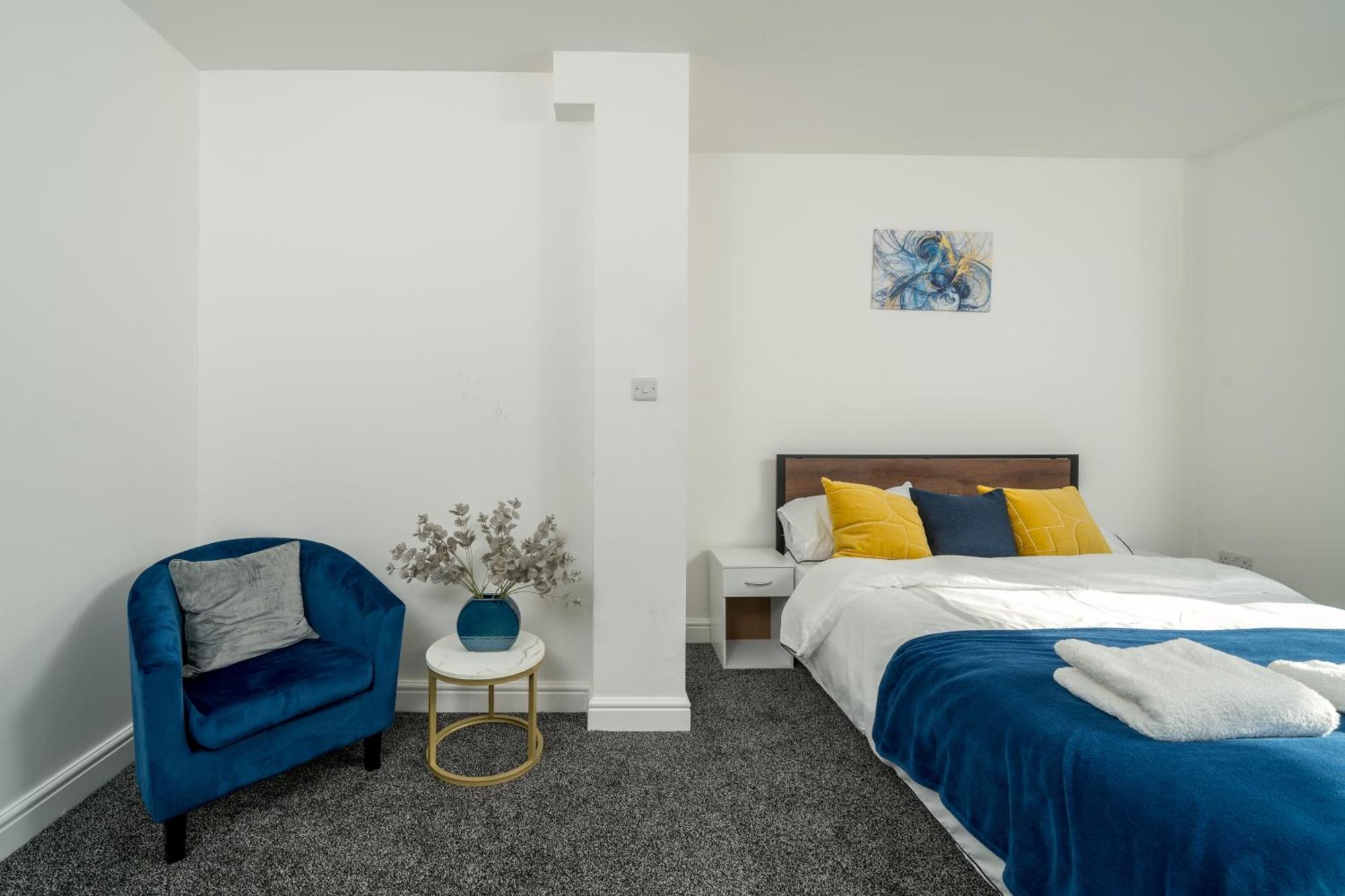 Appartement 2br Near Canning Town Stn Balcony Location Londen