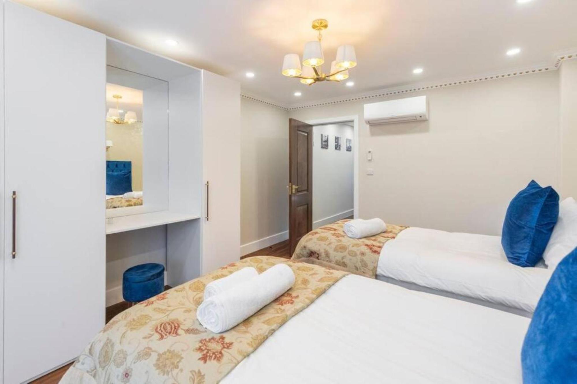 Metro Majesty 5-bedroom Gem In South Tottenham Lejlighed London